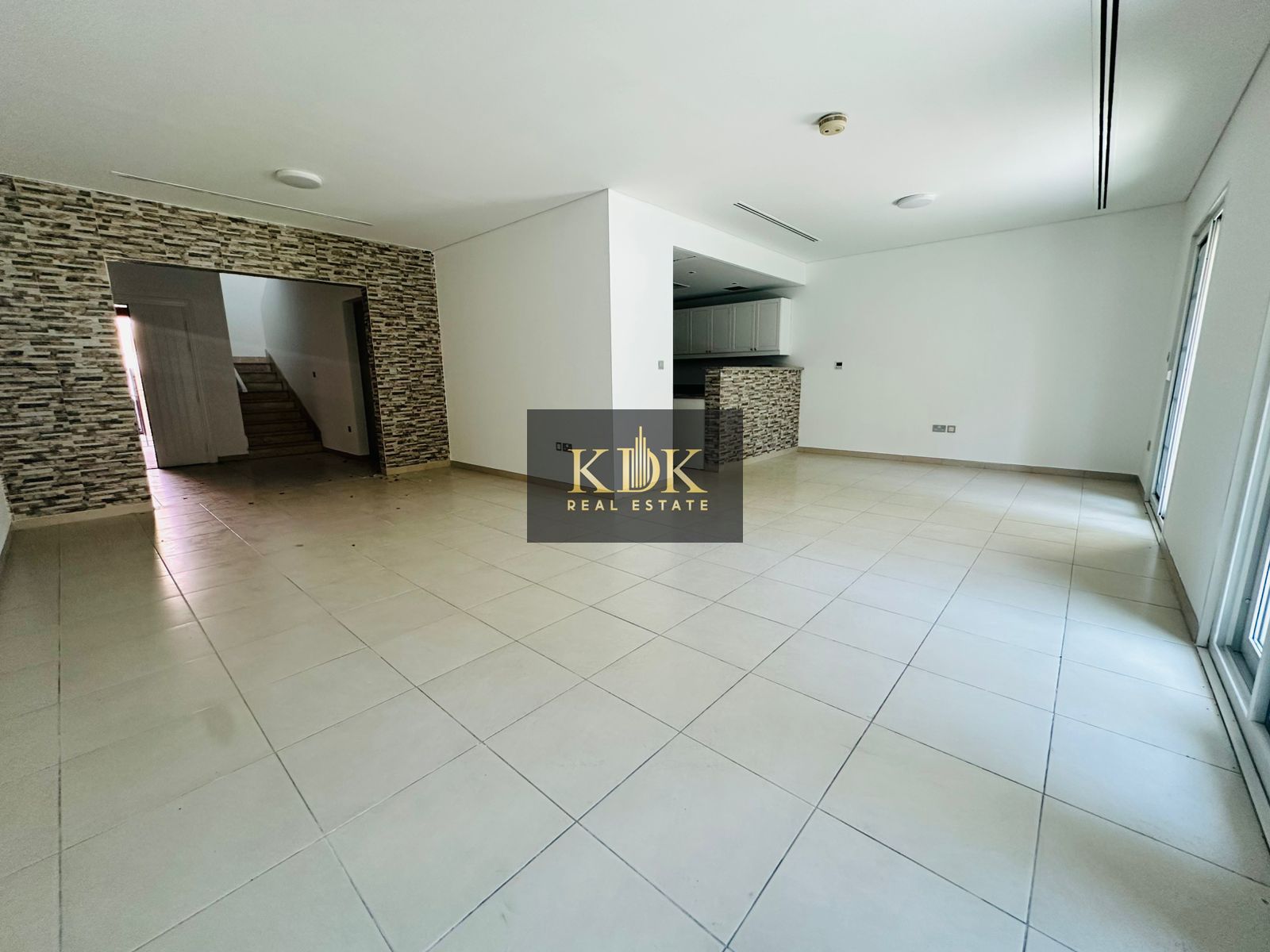 3Br+Maid | Open View | Prime Location
