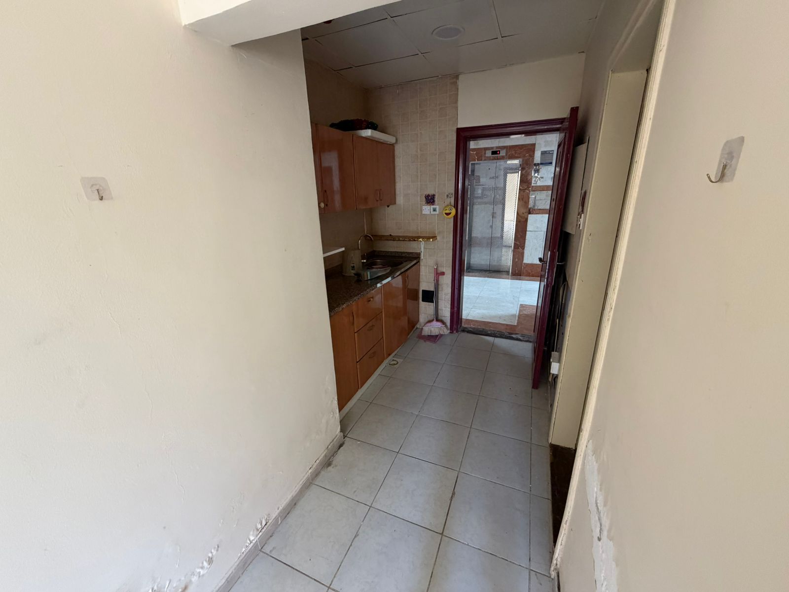 Studio Apartment for Annual Rent in Al Rashidiya, Ajman 18,000 AED in 4 installments Ground floor, spacious, in Al Rashidiya, near Ladies Park Minutes
