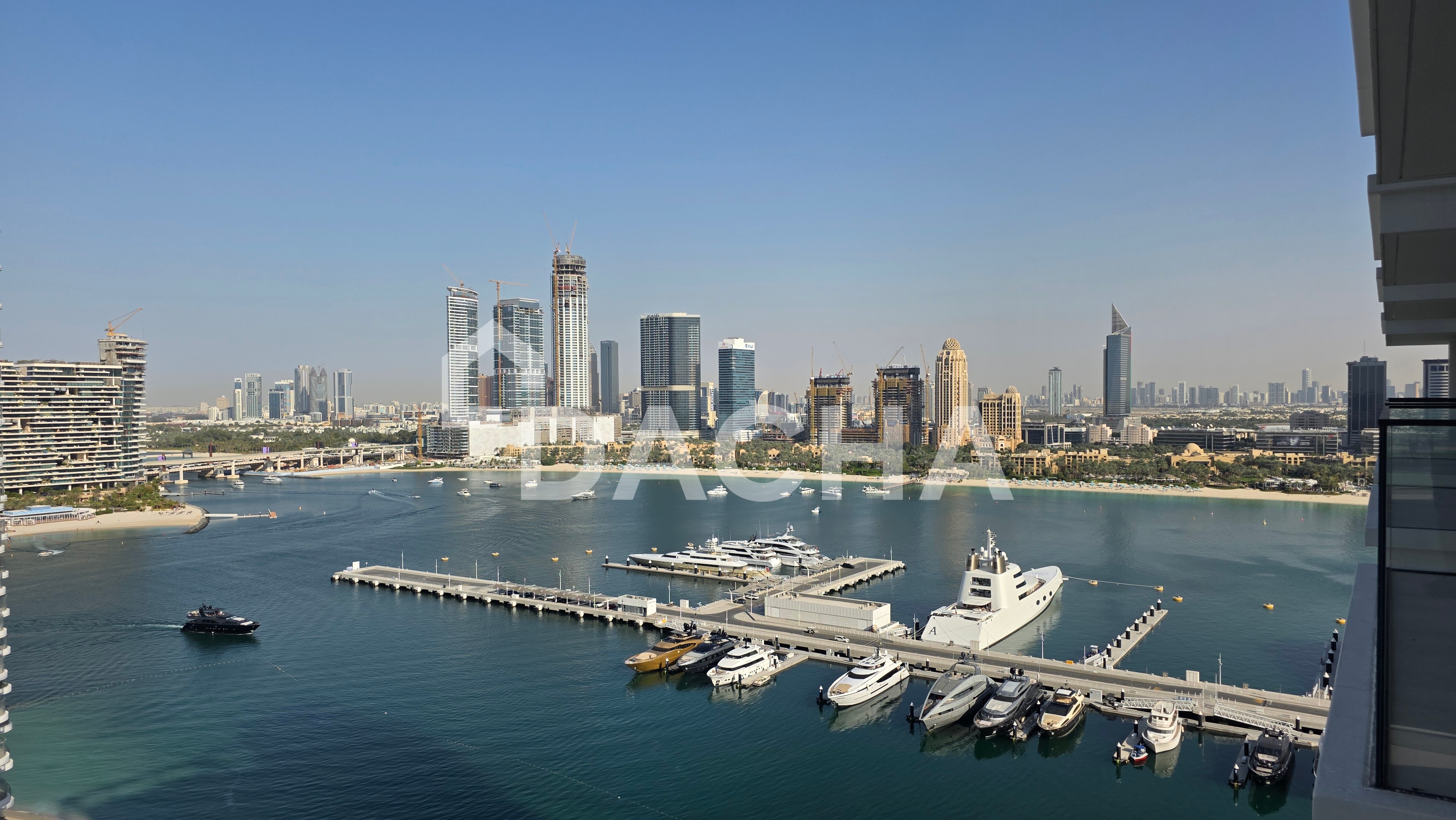 Atlantis View | Corner Flat | Private Beach Access