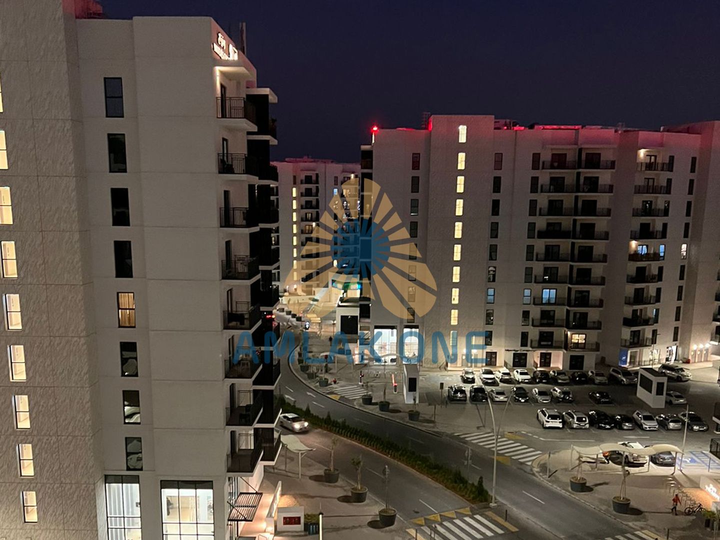 Partial Canal View| Fully Furnished| Elegance