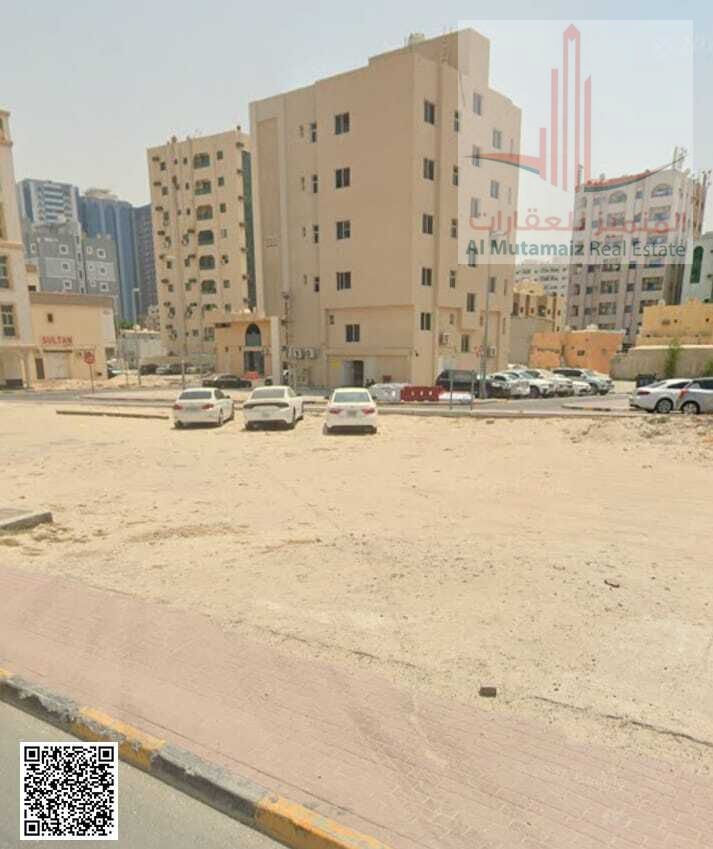 For sale in Ajman, residential/commercial land in Al Nakheel 2 area. The land overlooks the Corniche and measures 4219 sq ft (G+4). Asking 2.6 M