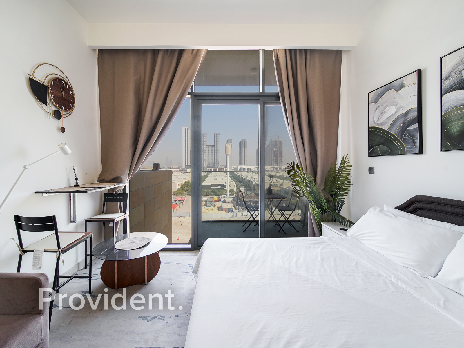 Modern Studio | Prime Location | 4 Cheques