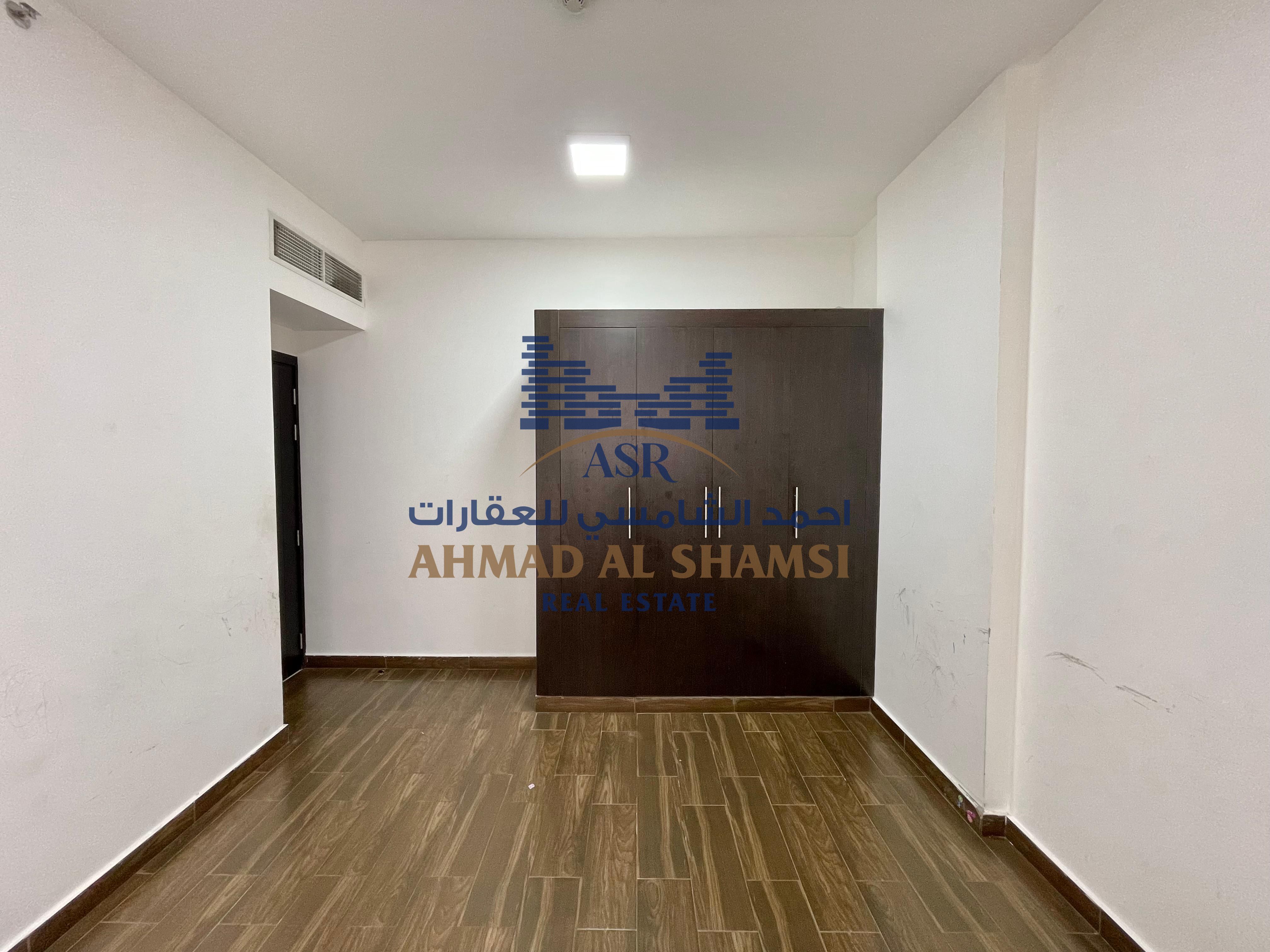 12 Cheques Payment || Luxury 2BR || Balcony || Parking Free || Easy Access To Dubai