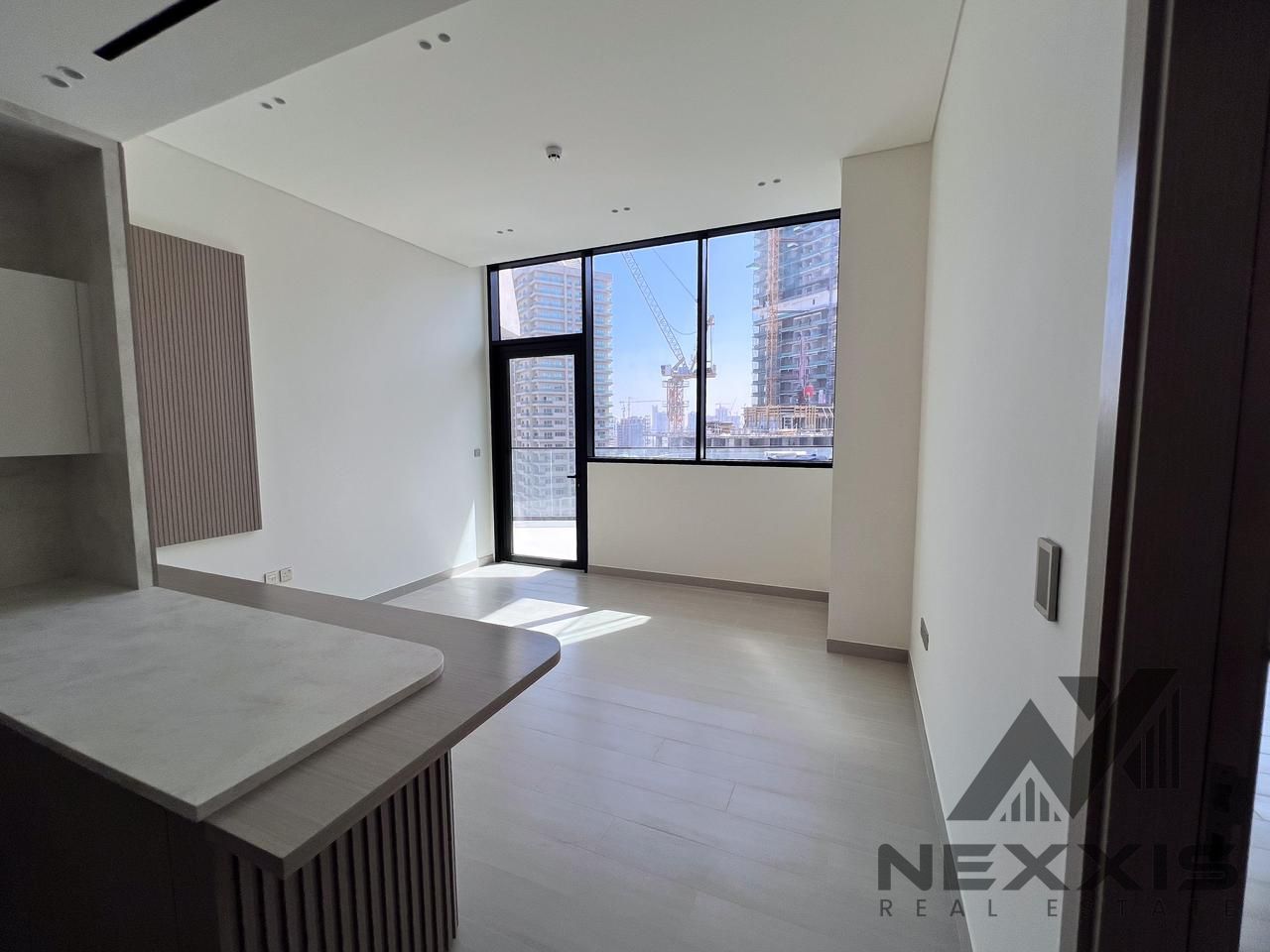 Luxury 1BR Retreat | Private Pool | Stunning Park VIEW