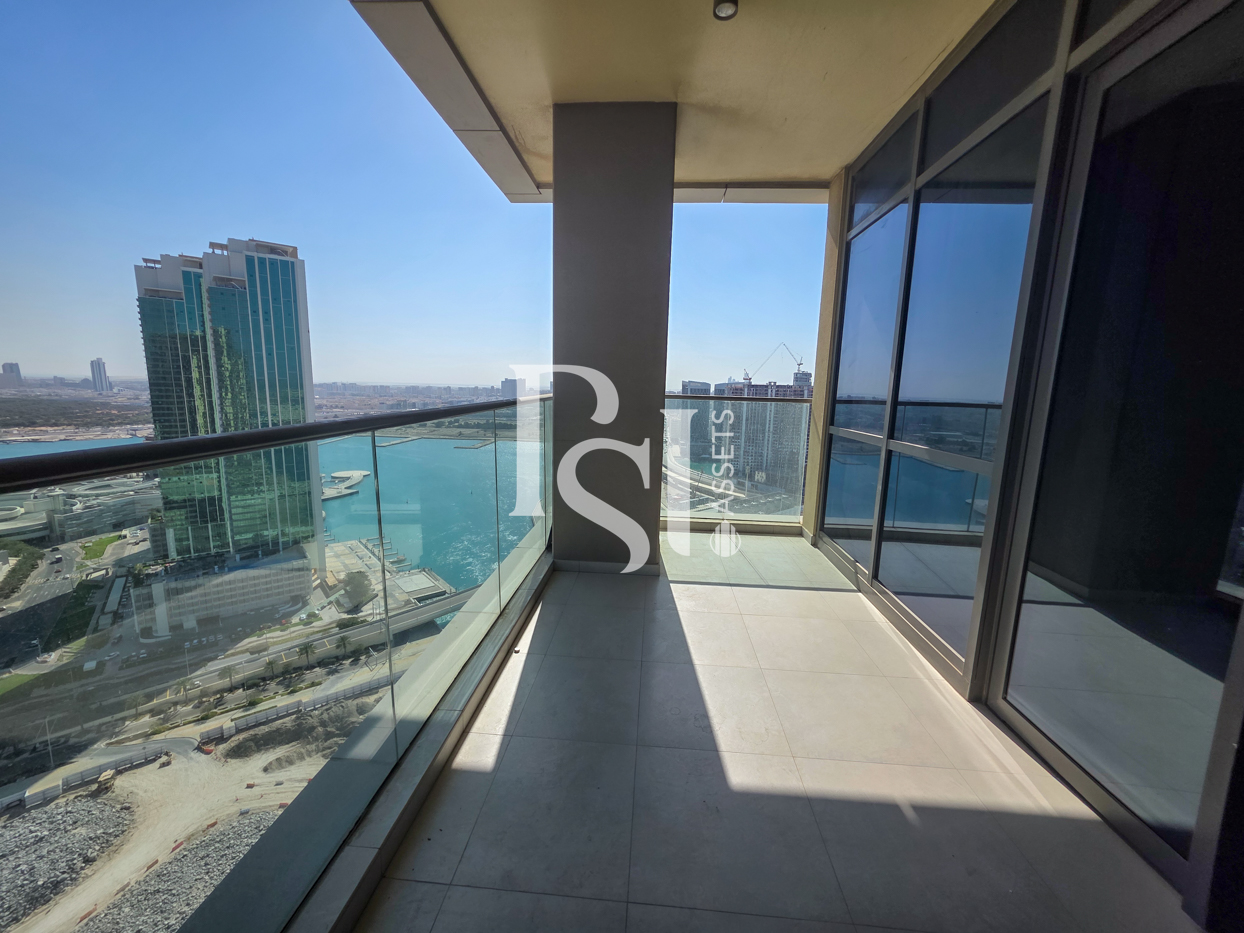 Balcony | Canal View | Prime Location