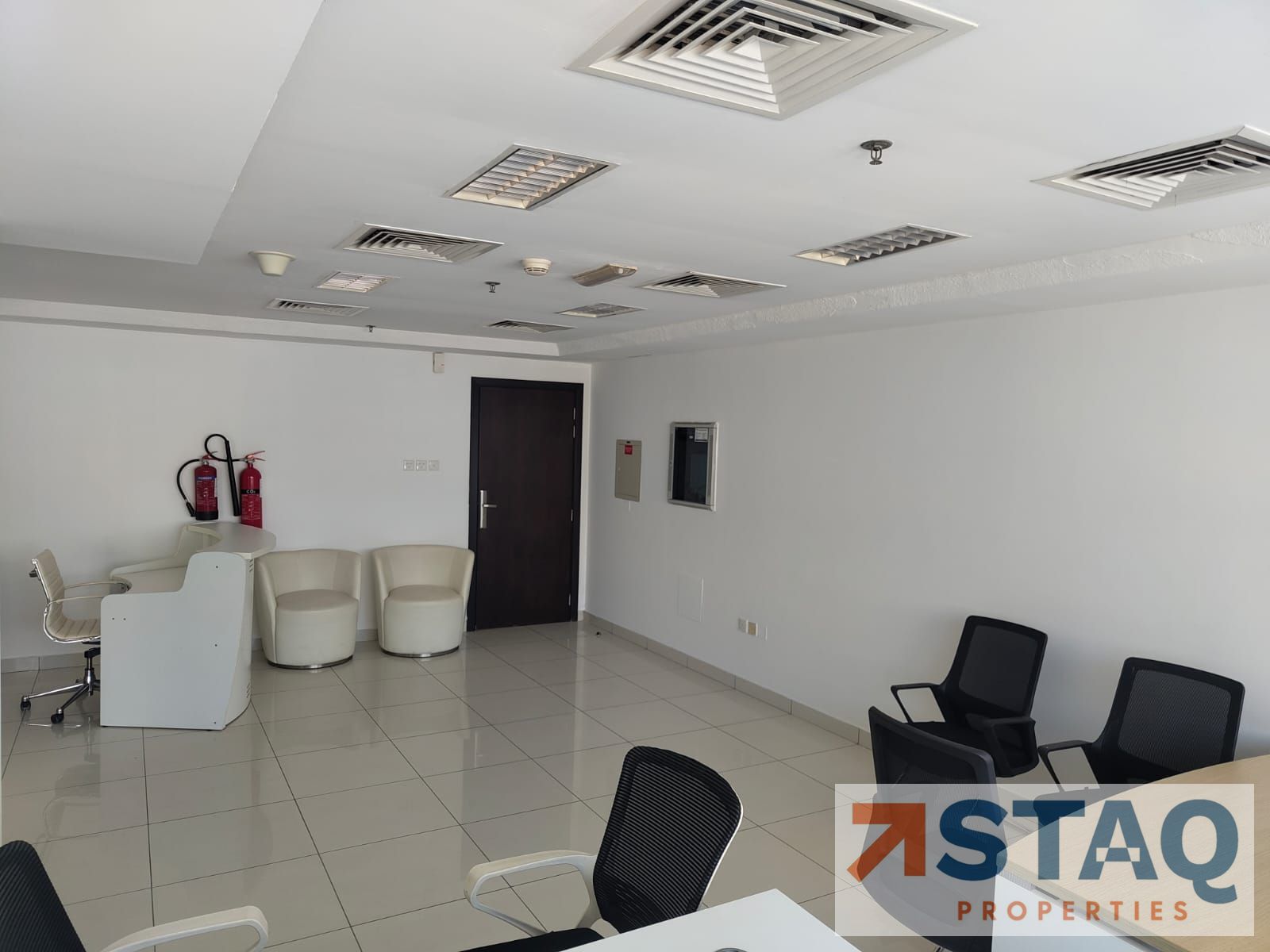 COMMERCIAL OFFICE | CHILLER FREE | READY TO MOVE