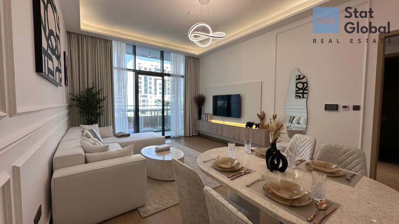 Pool View | Fully Furnished | Huge Layout