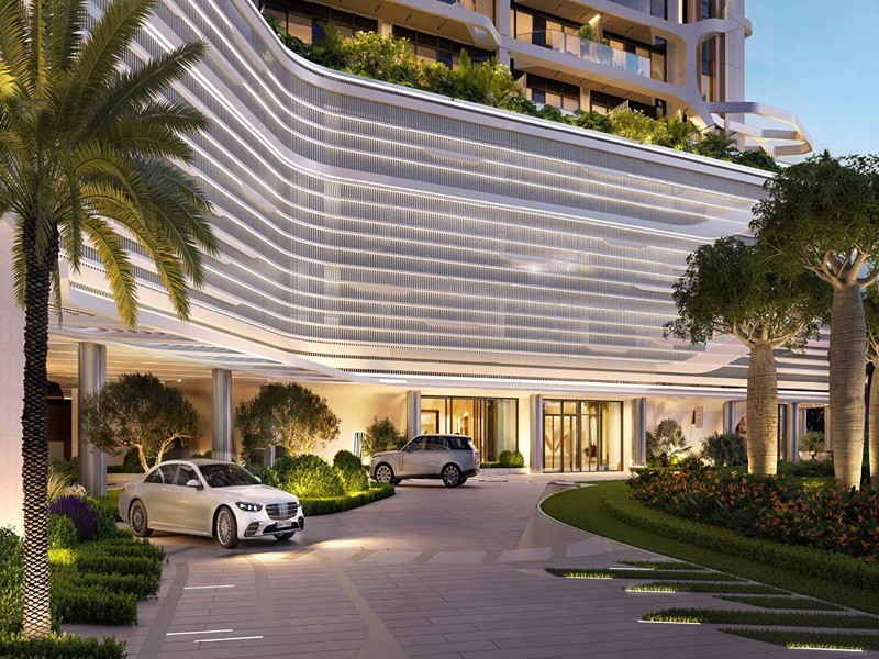 High-End Retail Opportunity | Limited Competition