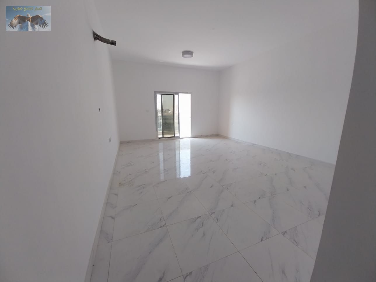 An excellent golden opportunity in Ajman: a brand new studio apartment for annual rent in Al Jurf 2 Industrial Area, Ajman. It features a separate