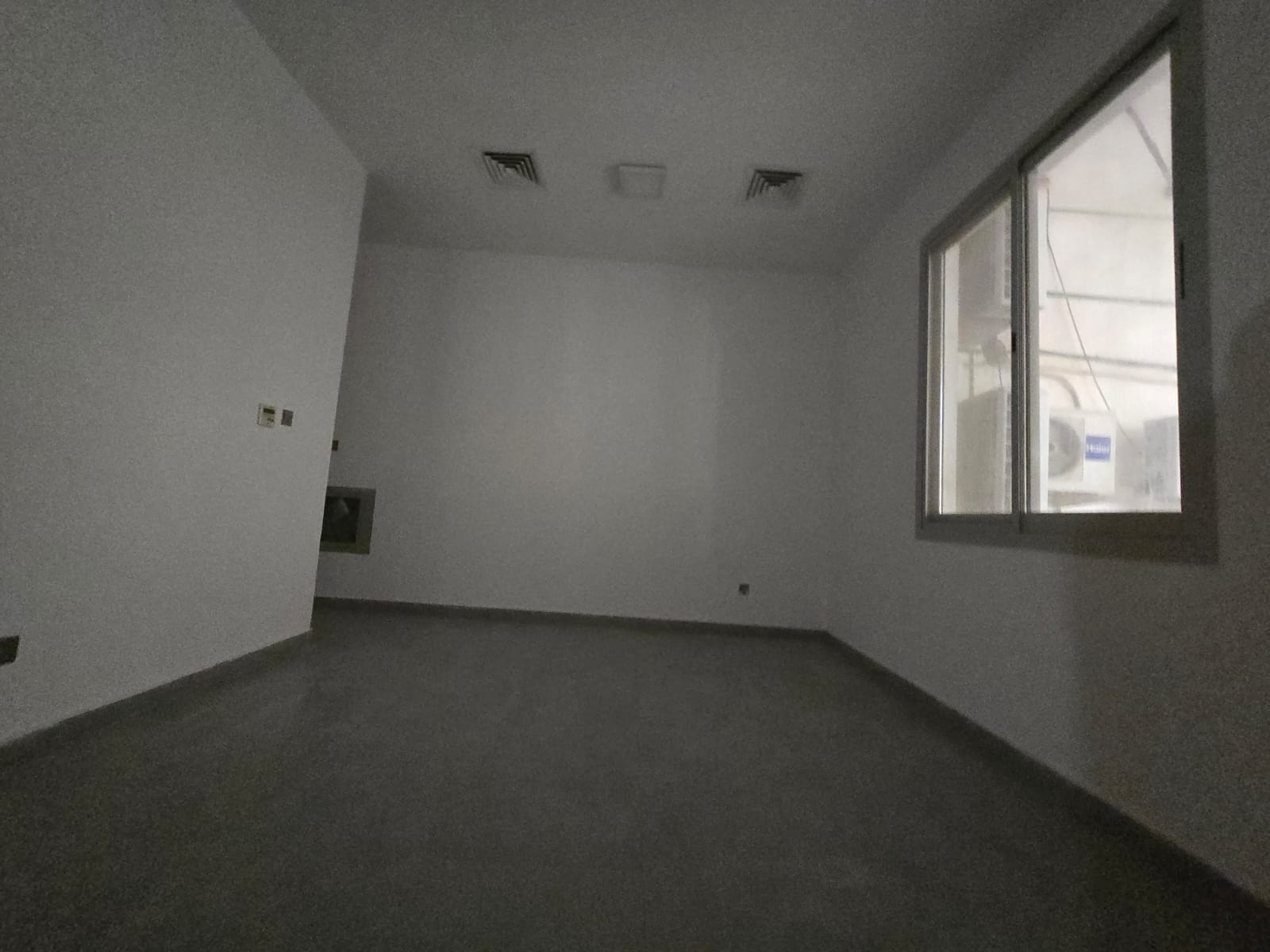 Large studio apartment in Al Rawda