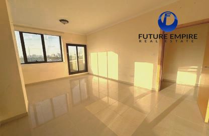 One Step Metro ! Philippines Family Sharing ! Spacious 2BHK