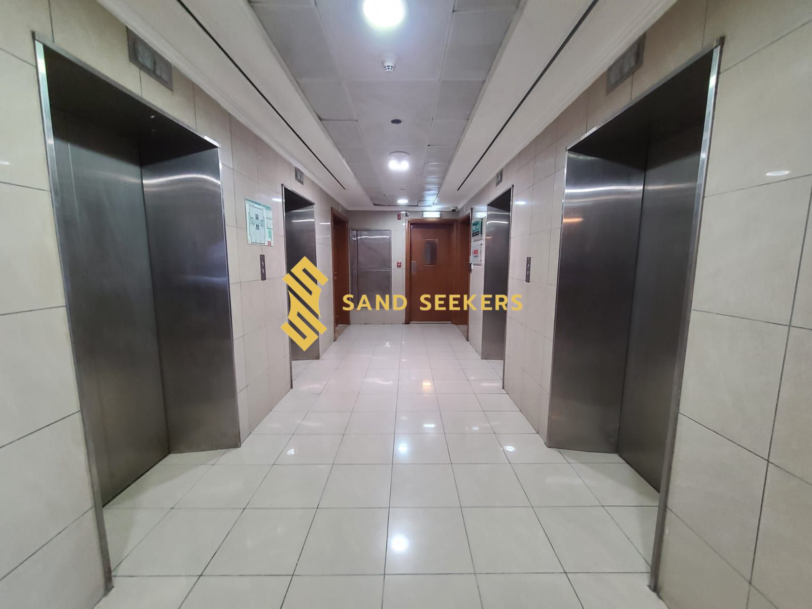 Vacant Office | Prime Location | 4 Easy Payments