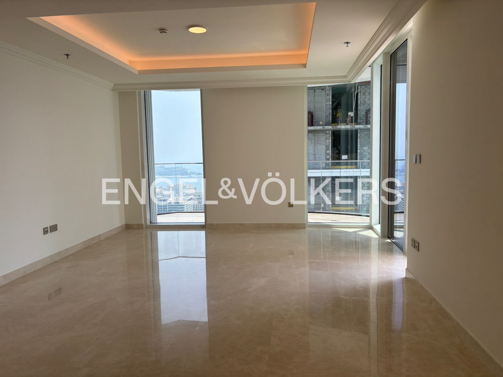 High Floor | Marina & Palm Views | Private Beach Access