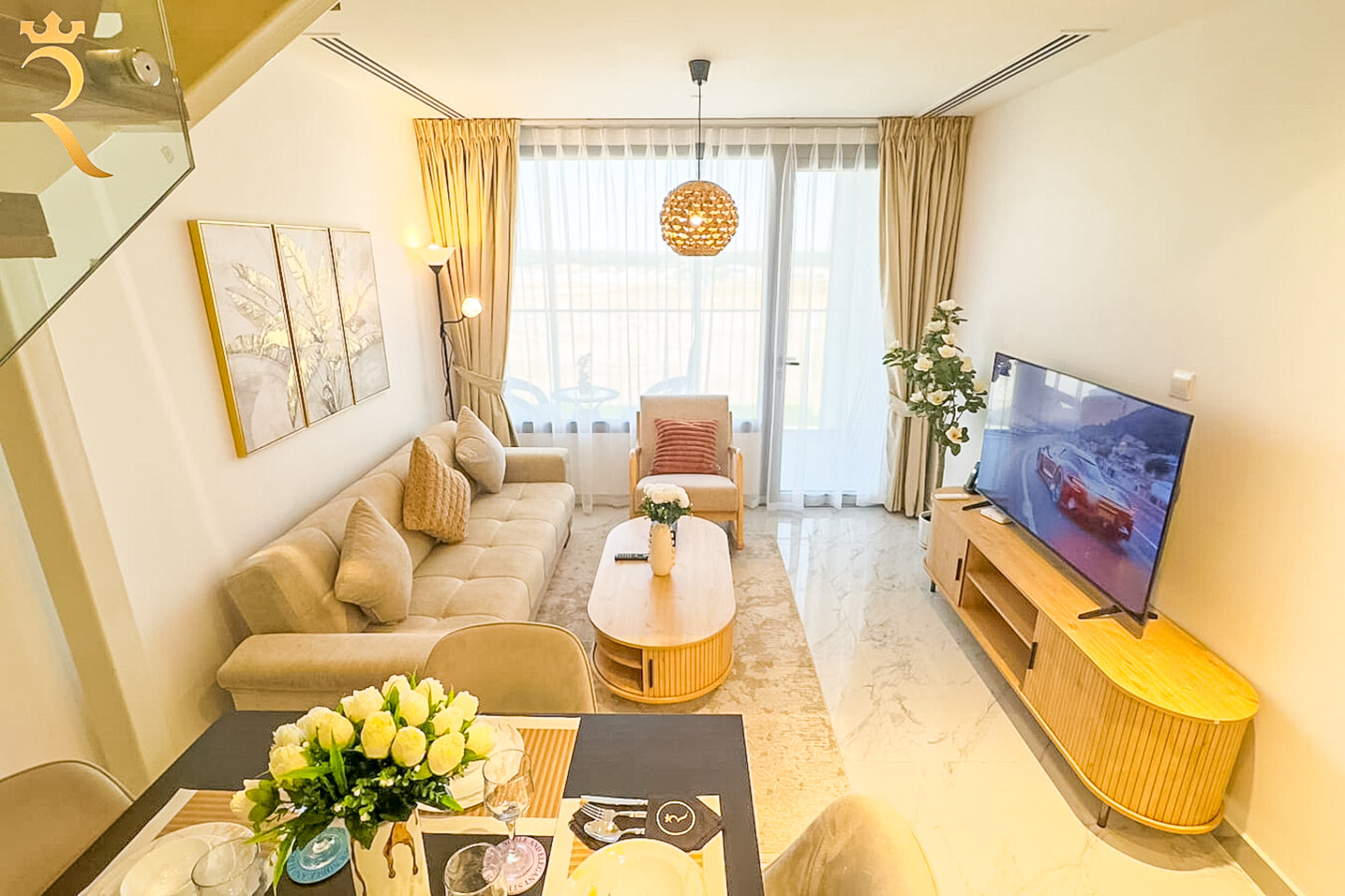2BR Rooftop Retreat | Jacuzzi with Stunning Views