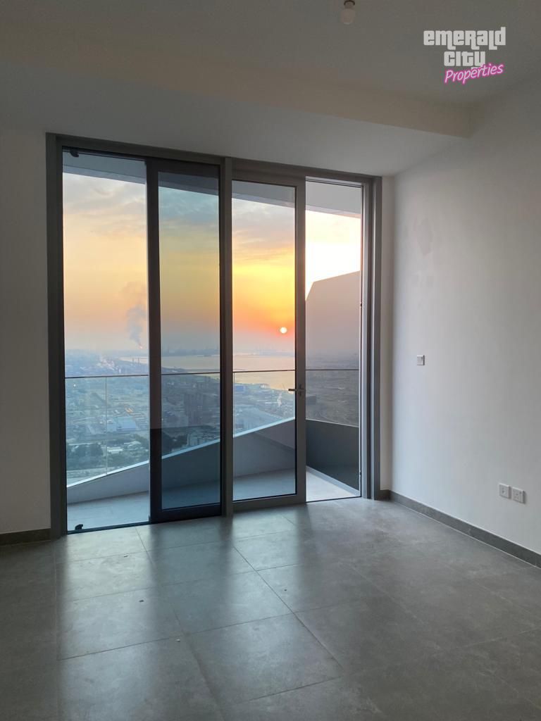 Marina and Sea View| High Floor | Huge Layout