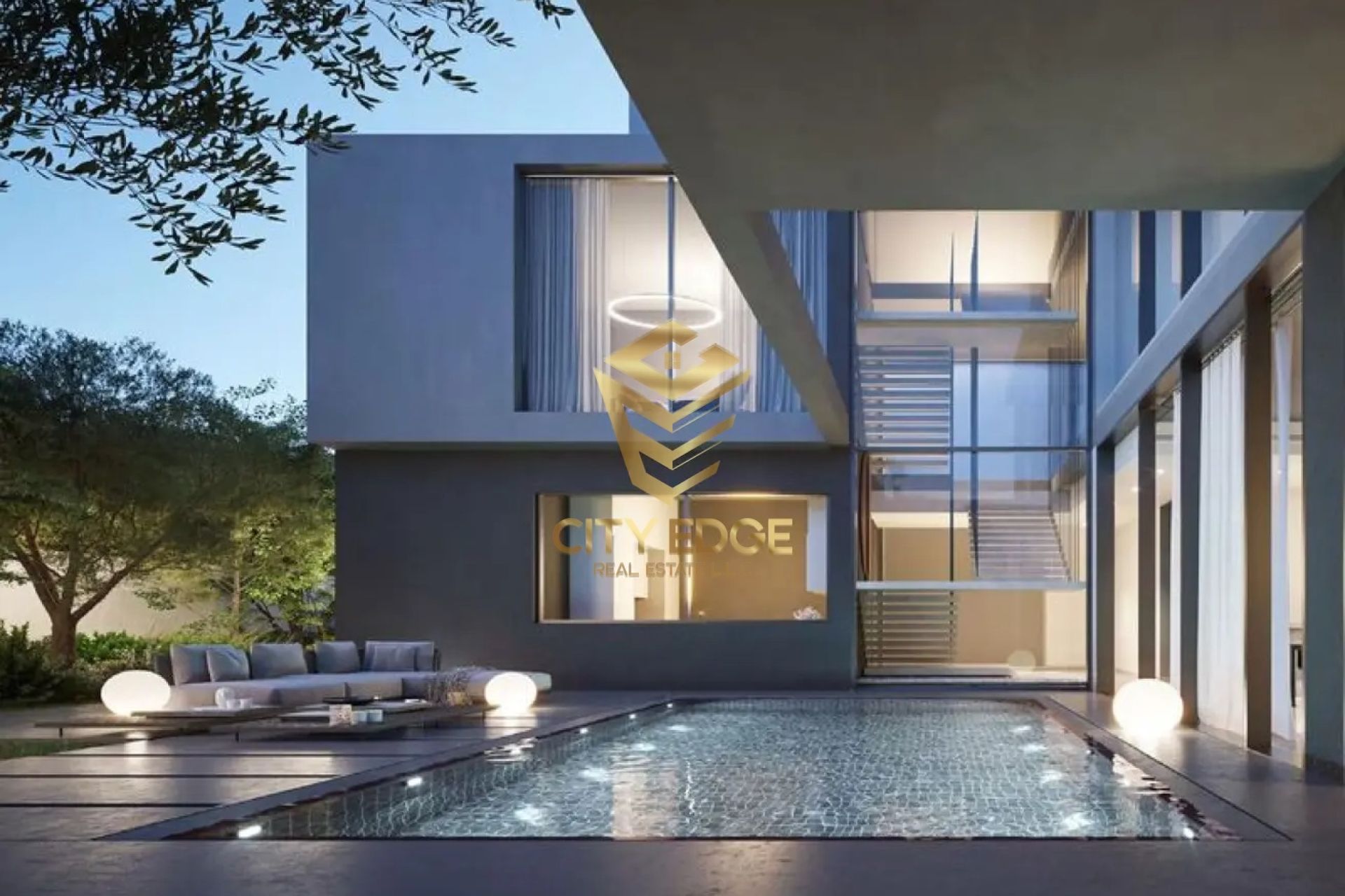 4-bedroom townhouse , spacious , natural view