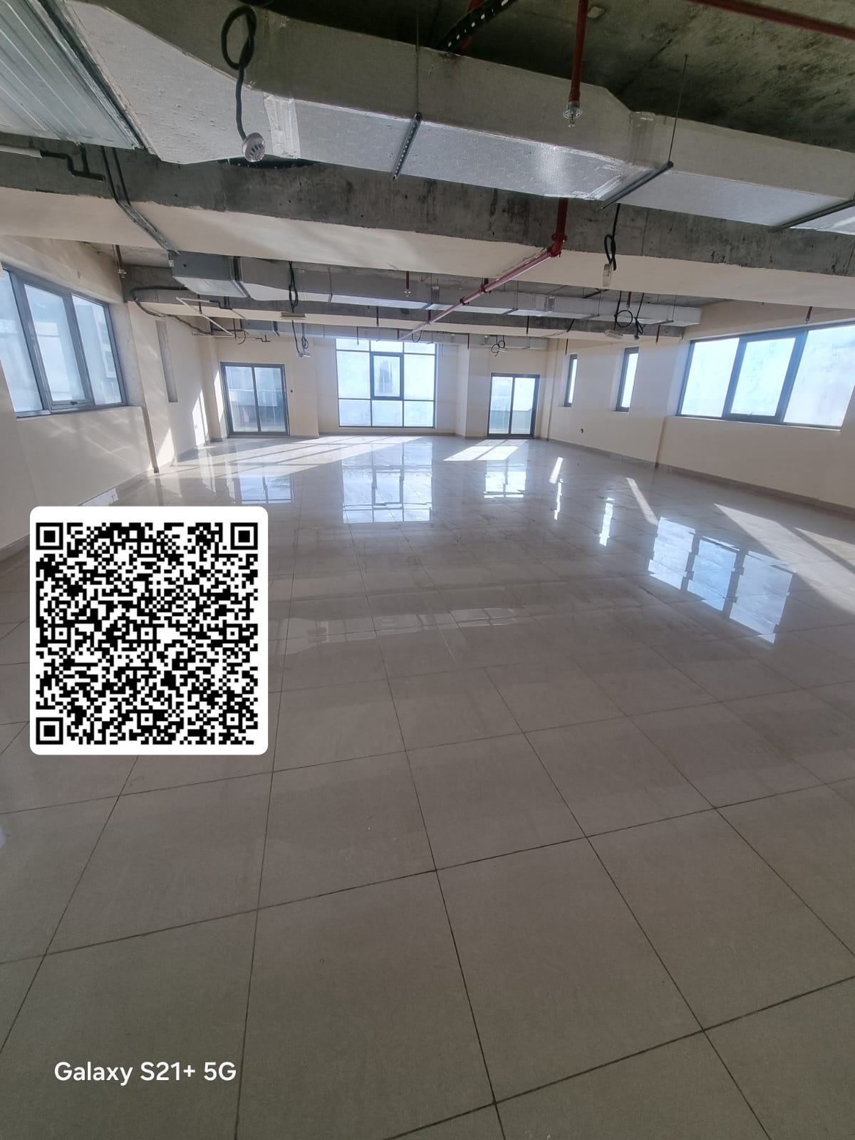 Floor For Commercial Rent In Sharjah