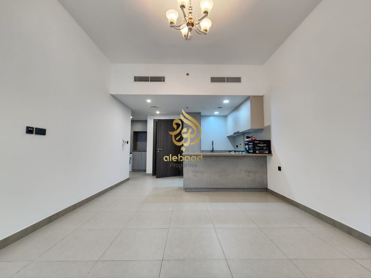 Semi Furnished Specious Apartment Available Brand New Building Huge Size