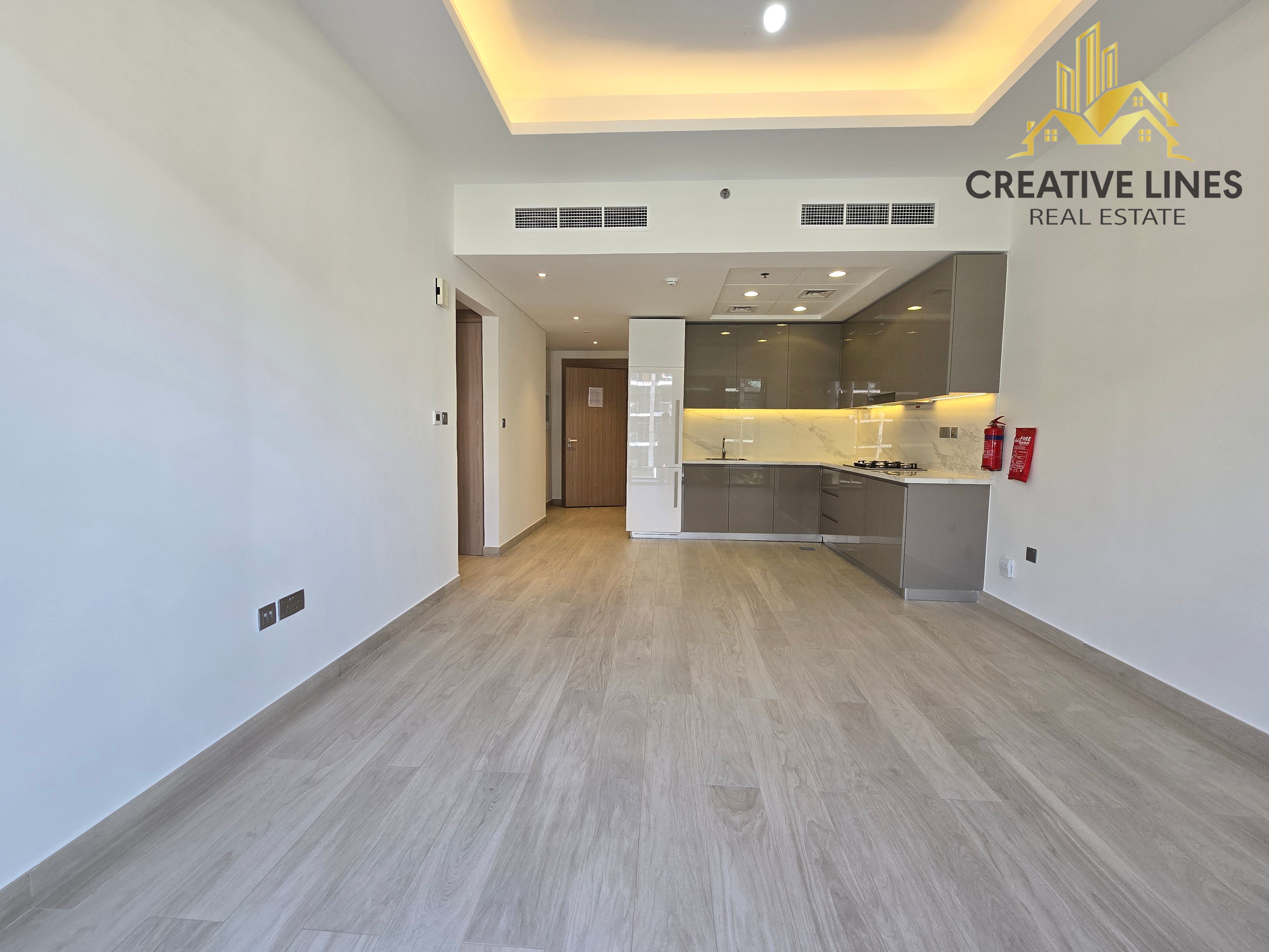 BOULEVARD VIEW - READY TO MOVE - SPACIOUS 2BHK