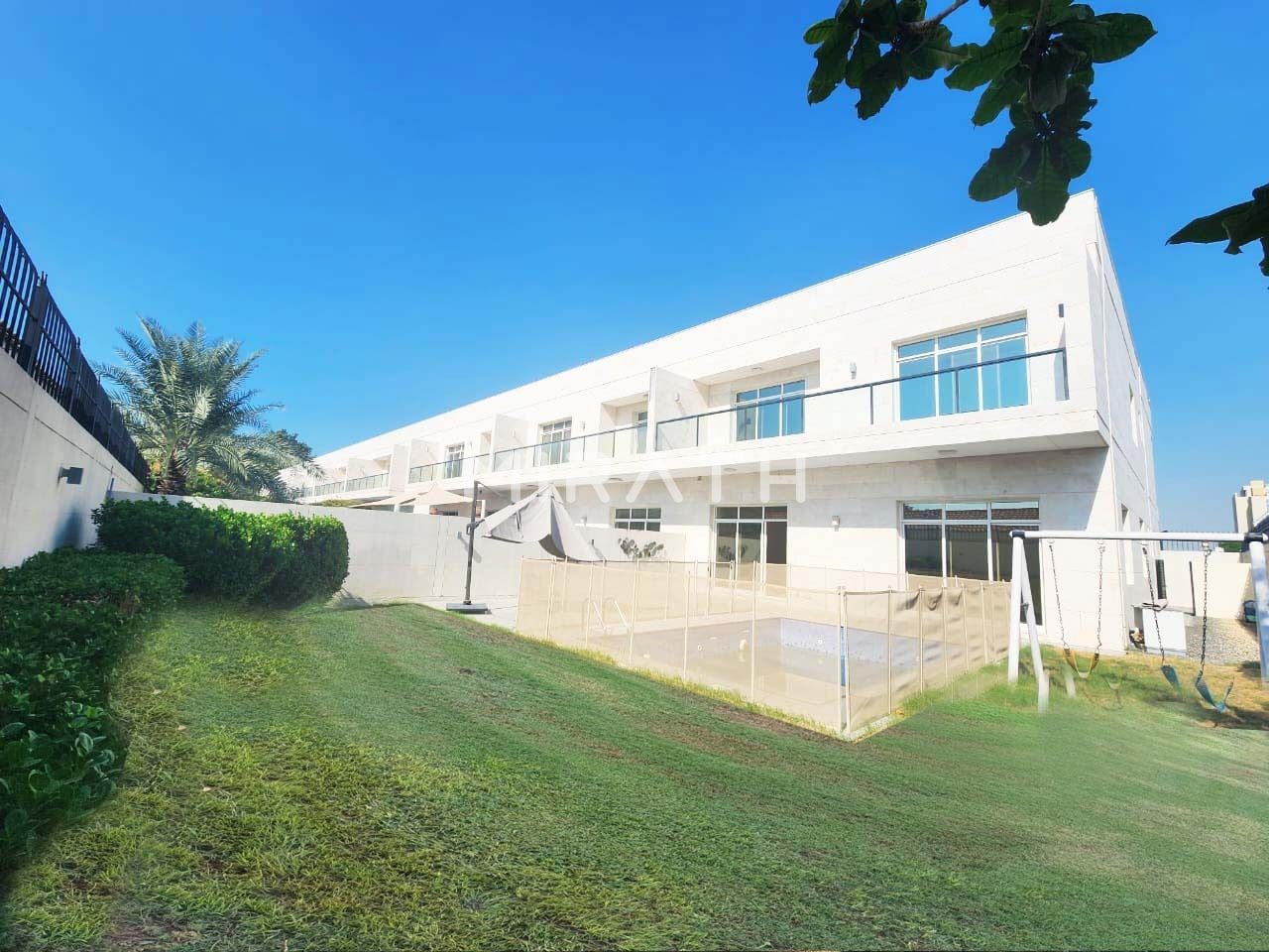 Spacious Villa | Private Pool and Garden | Premium