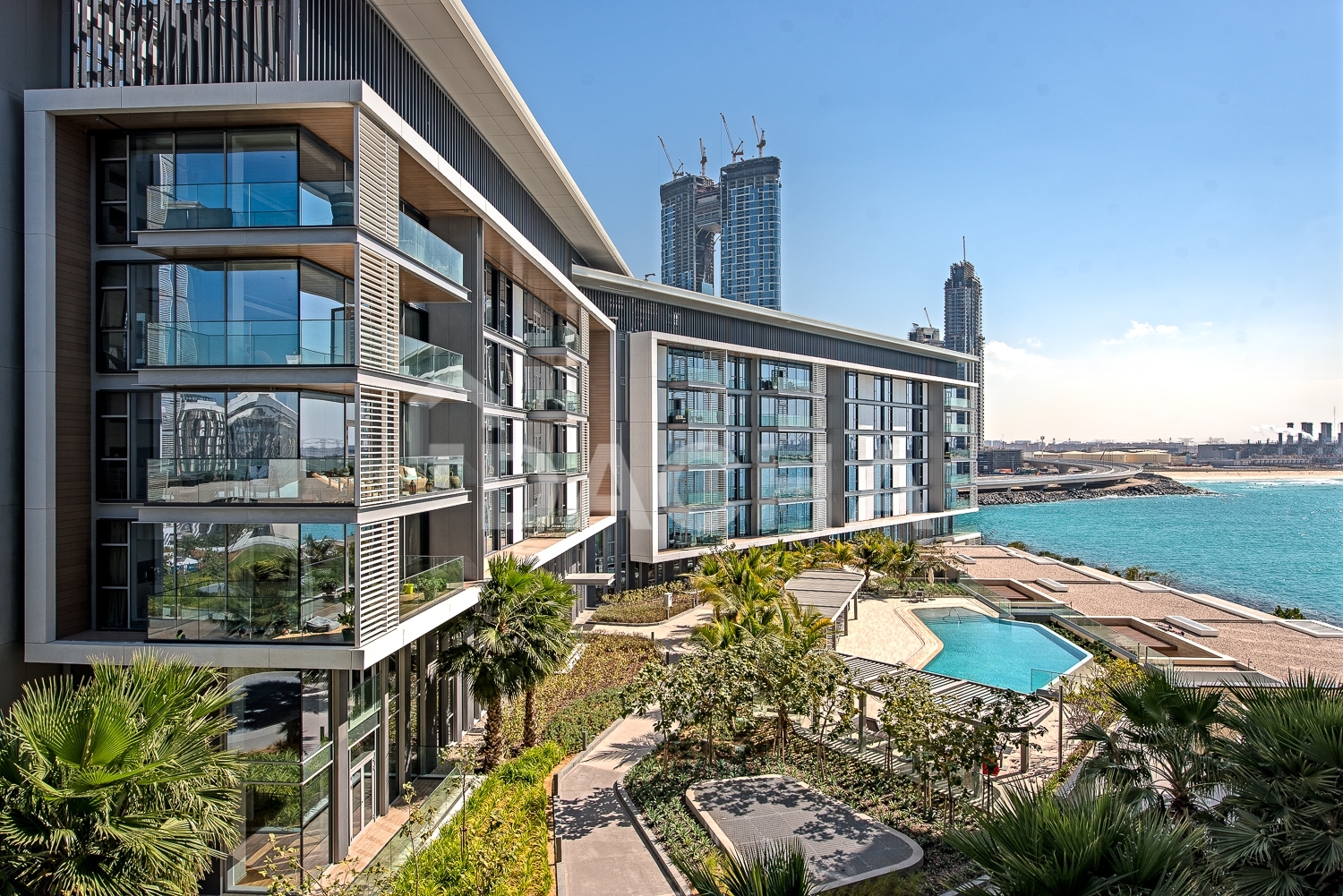 Partial Sea View | Desirable Layout | Vacant