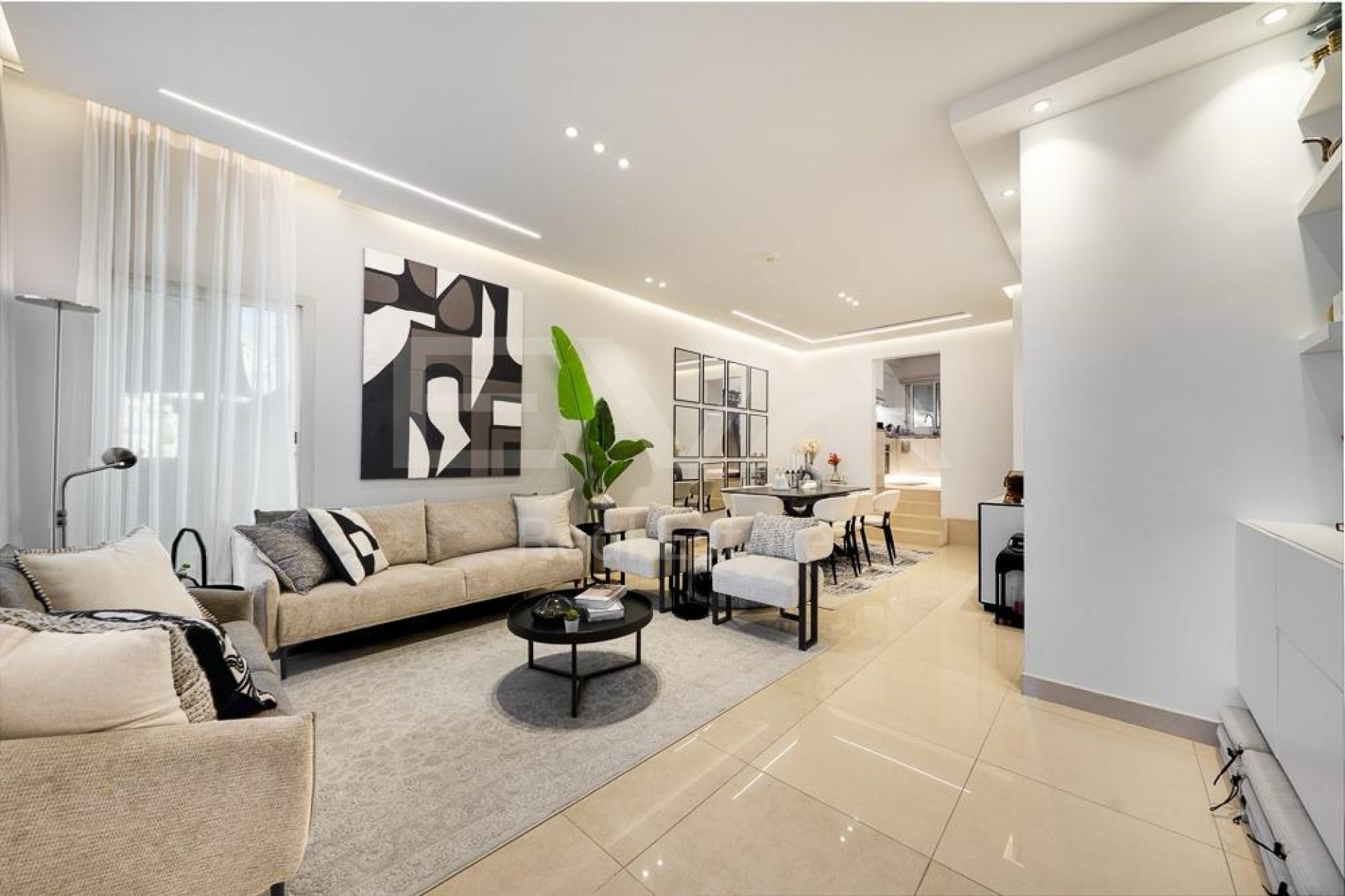 Fully Furnished | Upgraded Villa | Community View