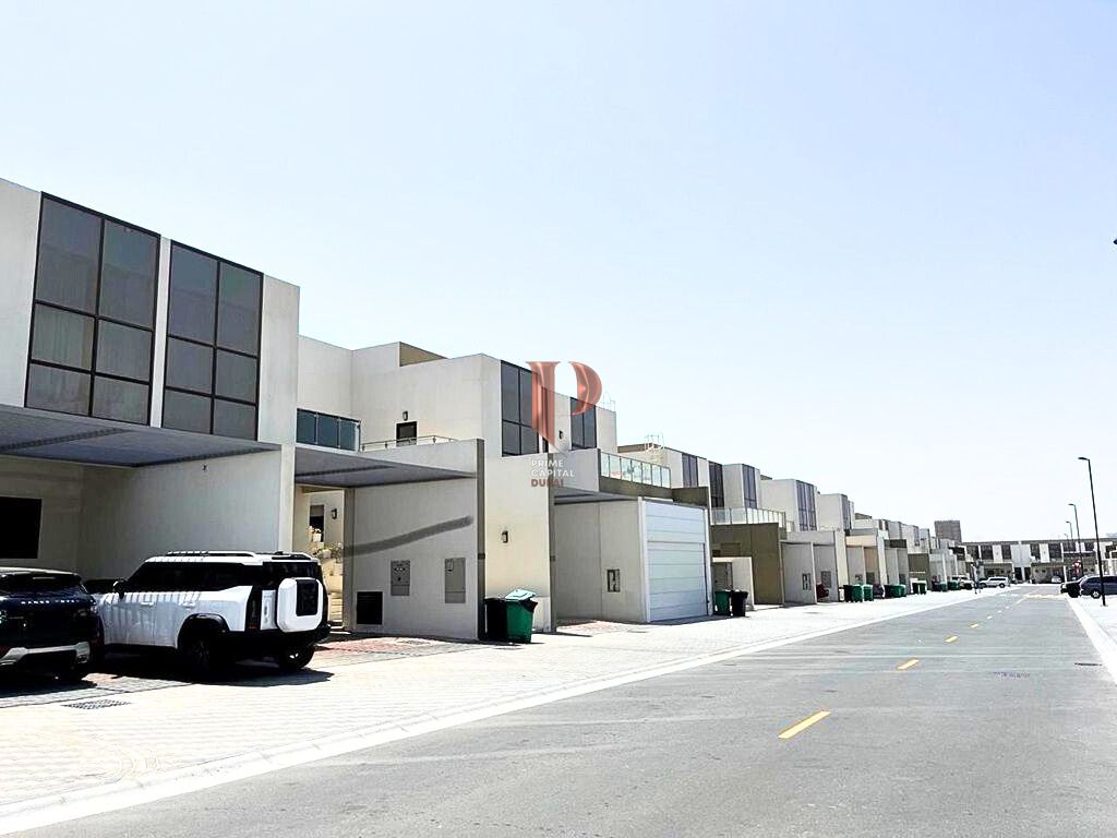 Burj Khalifa View | Vastu | Investor Deal | Single