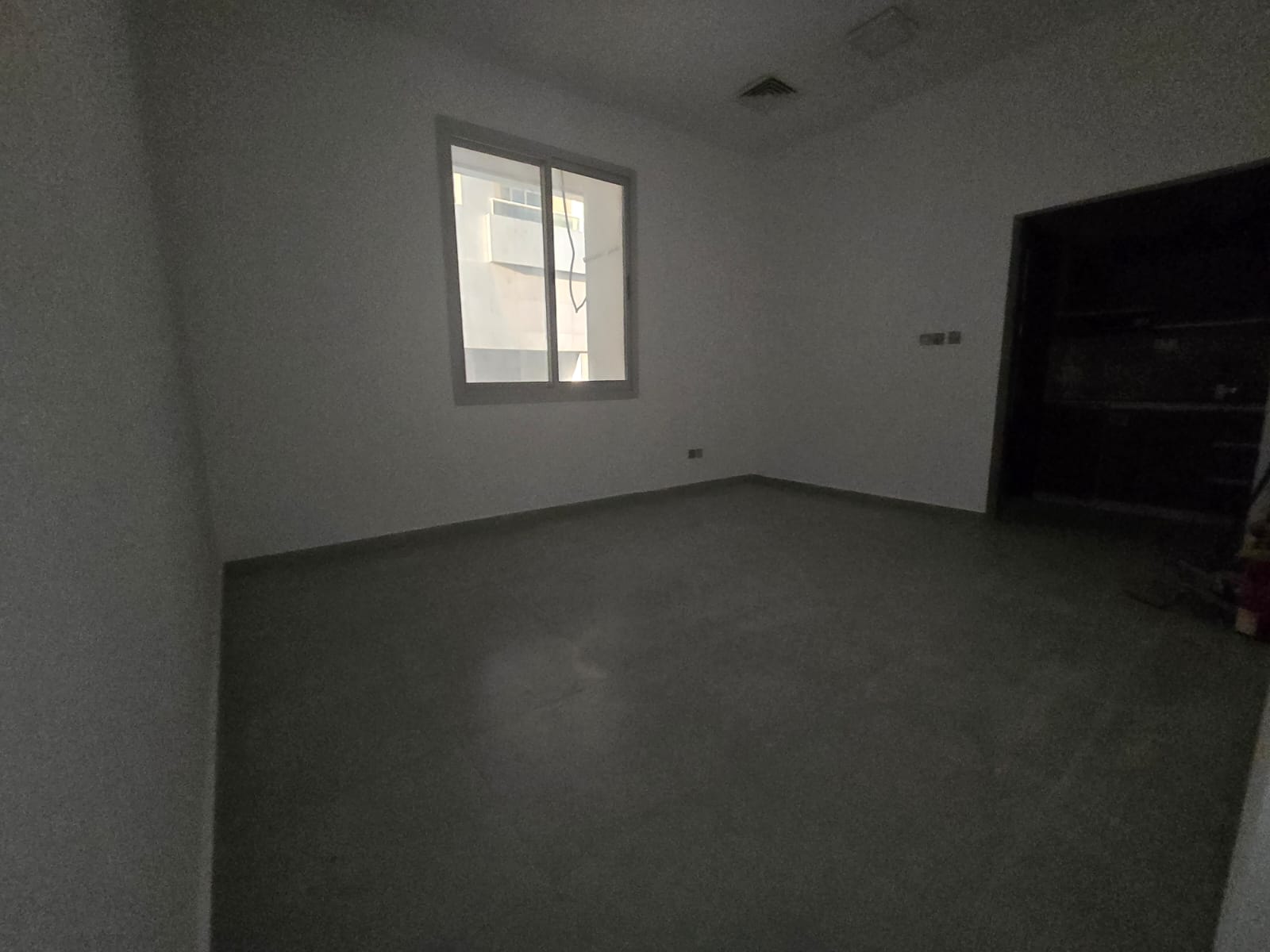 Spacious Studio for Annual Rent Al Rawda 1 – Ajman Prime location behind Al Hamidiya Police Station Separate Kitchen Ground Floor Central Air Condi