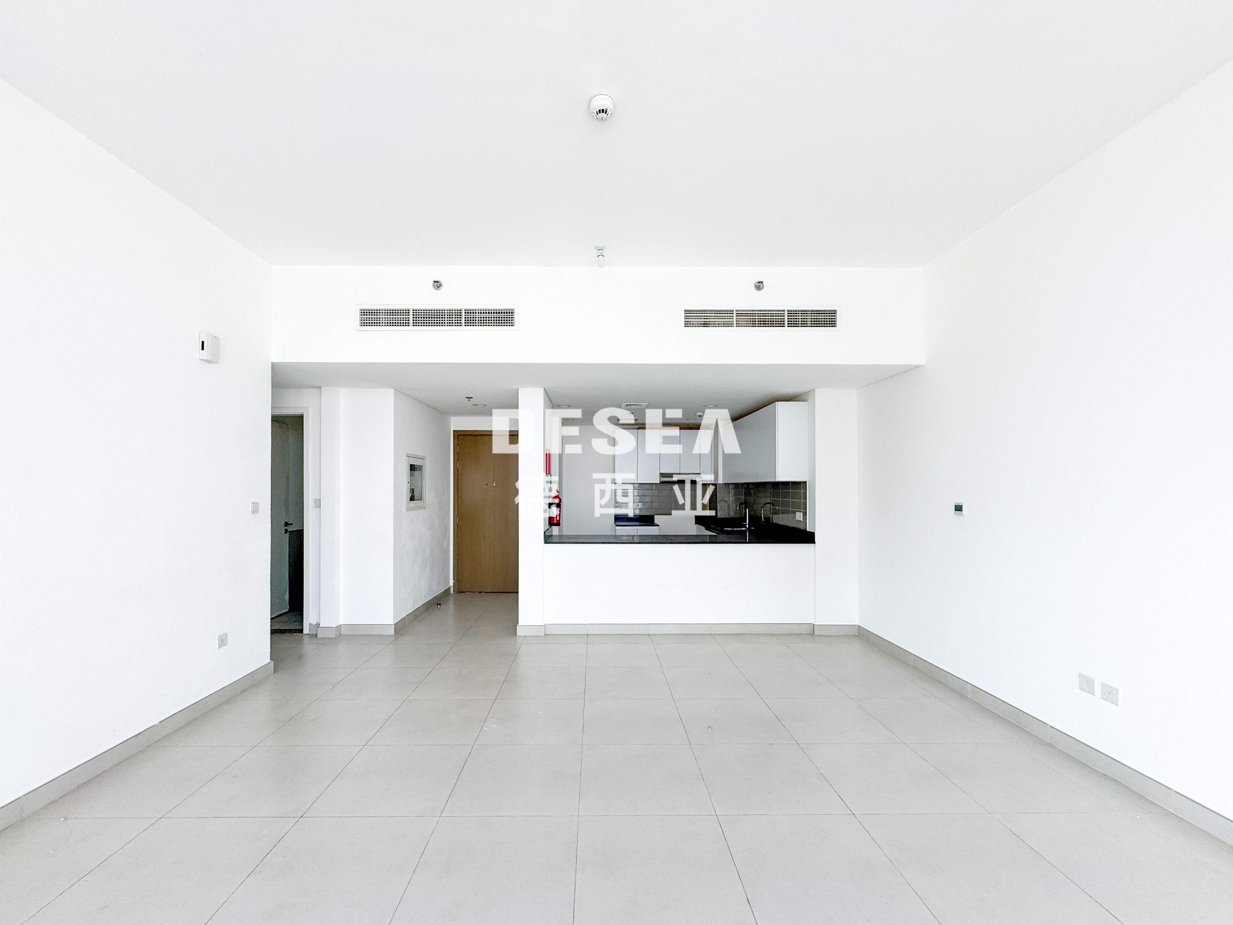 Vacant | Corner Unit | Spacious Layout