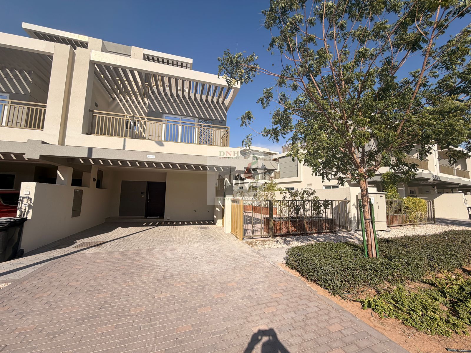 Modern Design | Spacious and Bright I Huge Plot