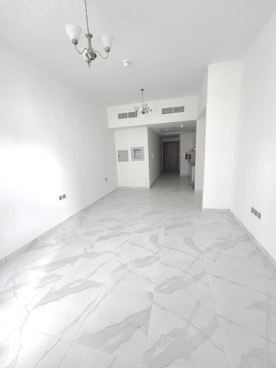 Unfurnished / Canal View / Prime Area