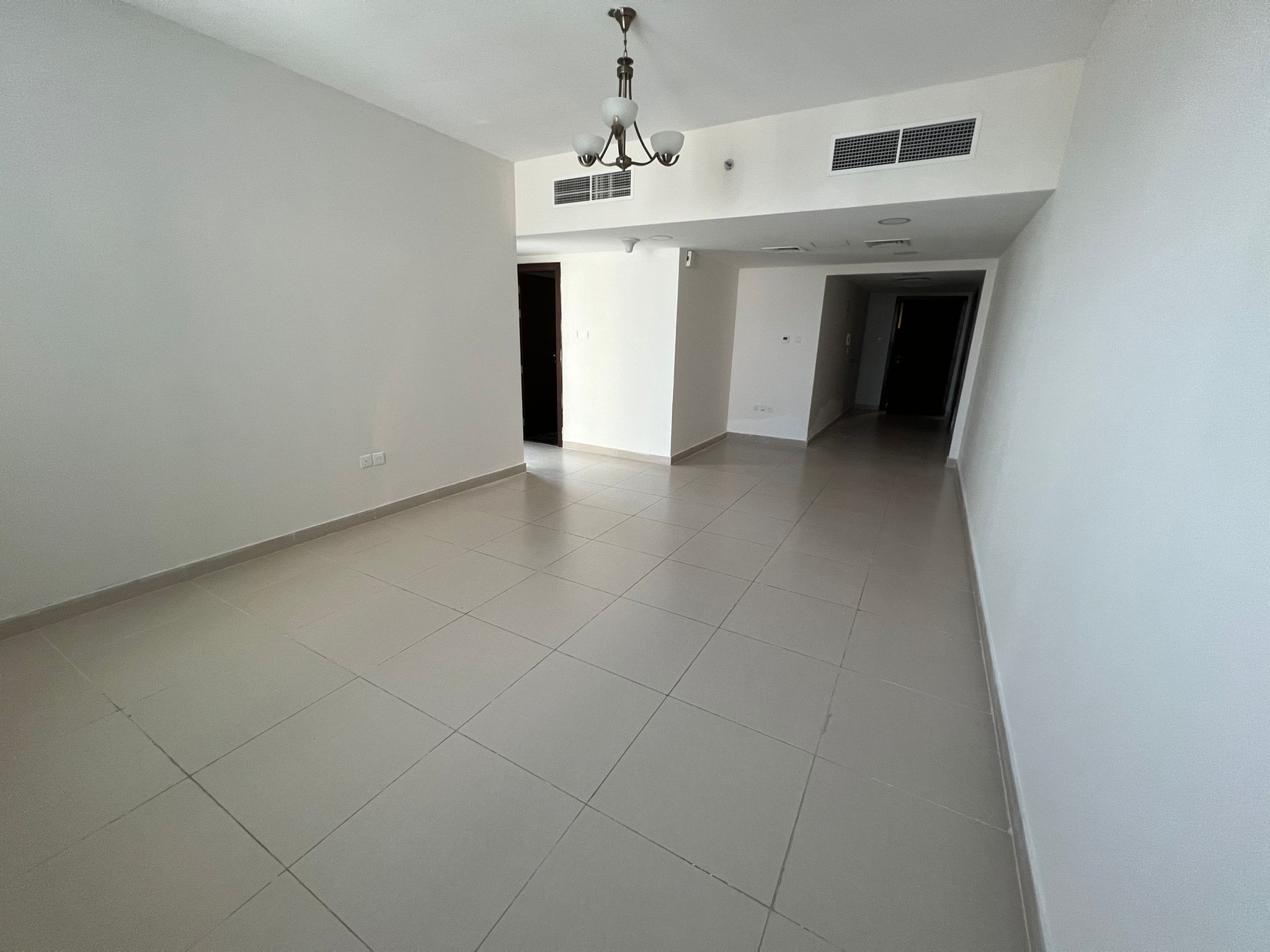 1 Bedroom Apartment for Rent – Sharjah | Al Majaz 1 – Senki Tower (Families Only)