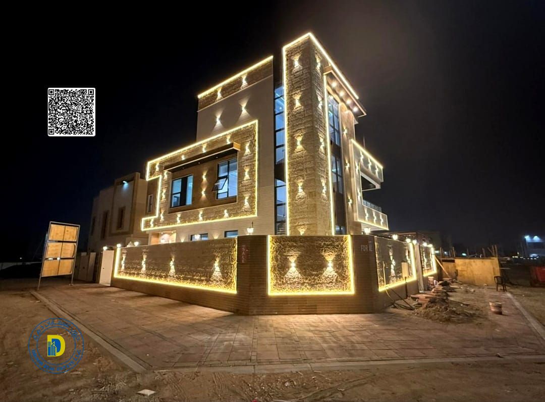 For sale: Modern corner villa with 5 bedrooms, pool, and roof in Al-Helio 2 . Includes water and electricity. Freehold . Bank financing .