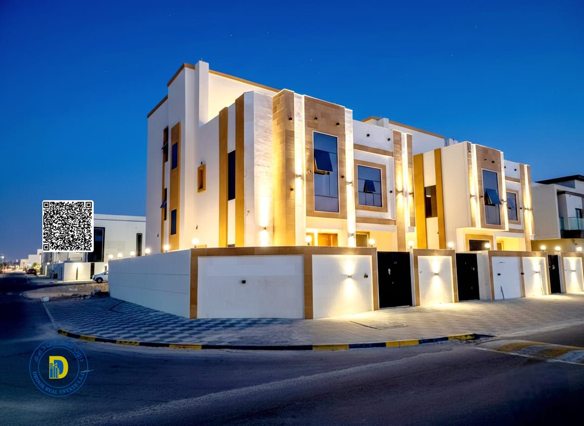 For sale: Modern corner villa with 7 bedrooms and a roof terrace. Super deluxe, Bank financing. Freehold for all nationalities.