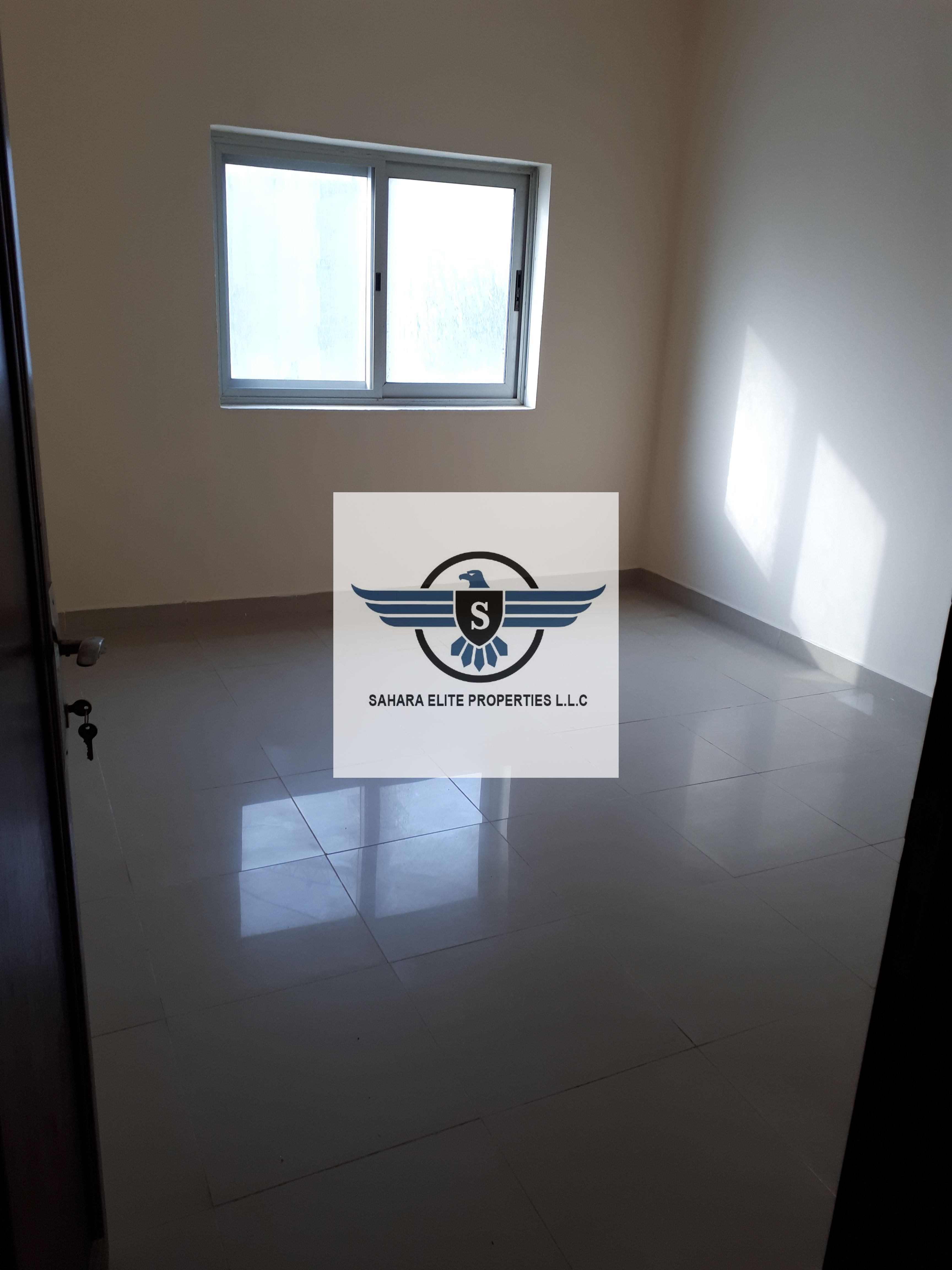 2bhk huge hall 2bedroom 2fullwashroom nearly al nahda park bulding 39k
