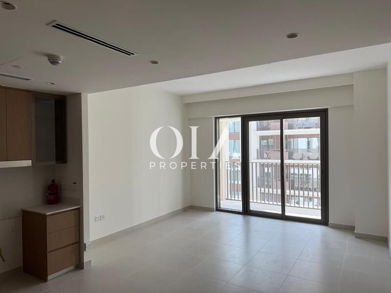Luxury 2 Bedroom | Creek Beach Living | Community