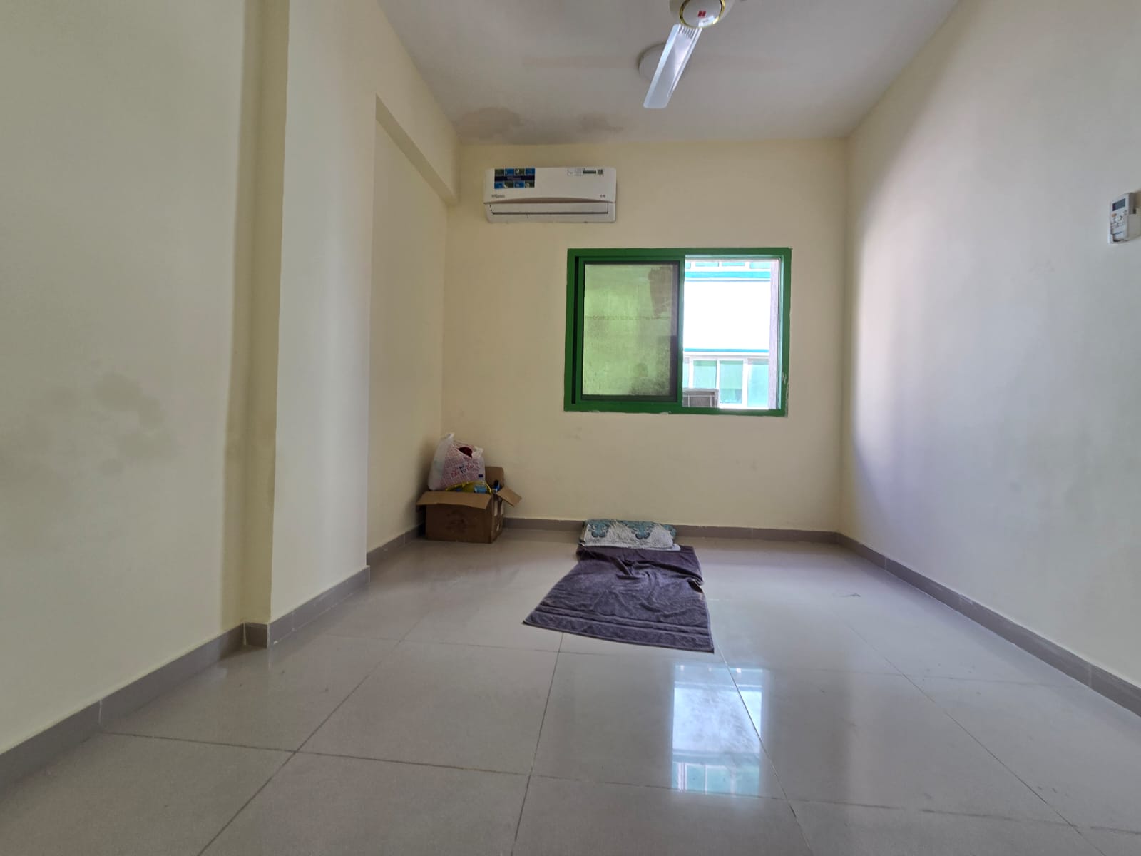 Two bedrooms and a living room for annual rent in Corniche, Ajman, second row, very close to the Bahi Palace Hotel and the Ruler's Roundabout
