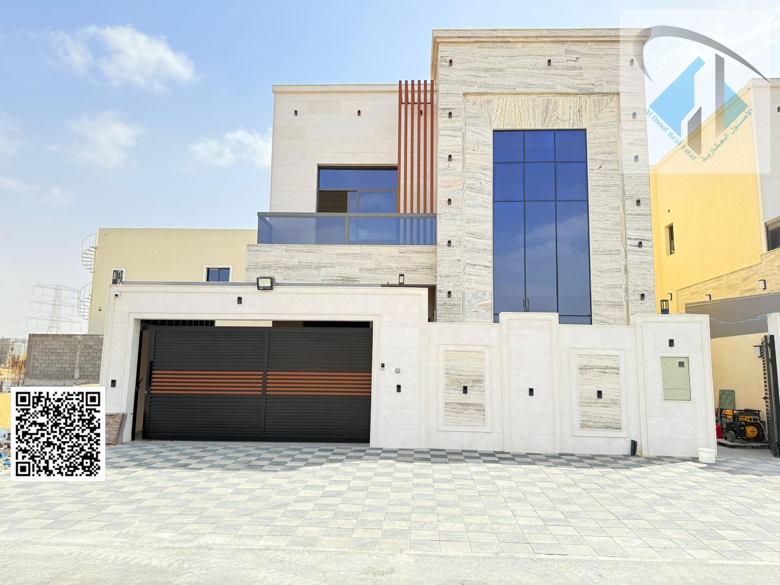 Freehold villa directly from the owner, including registration fees.