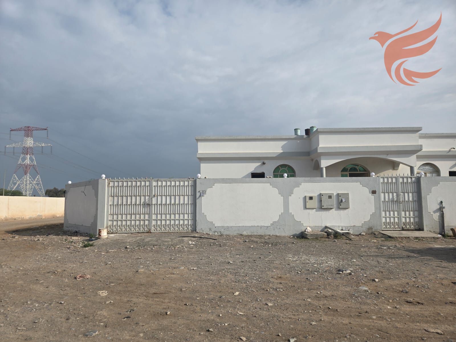 amazing villa for rent 8 rooms 6 washrooms 4 kitchens Corridor Without acs Area al fahlain in rak
