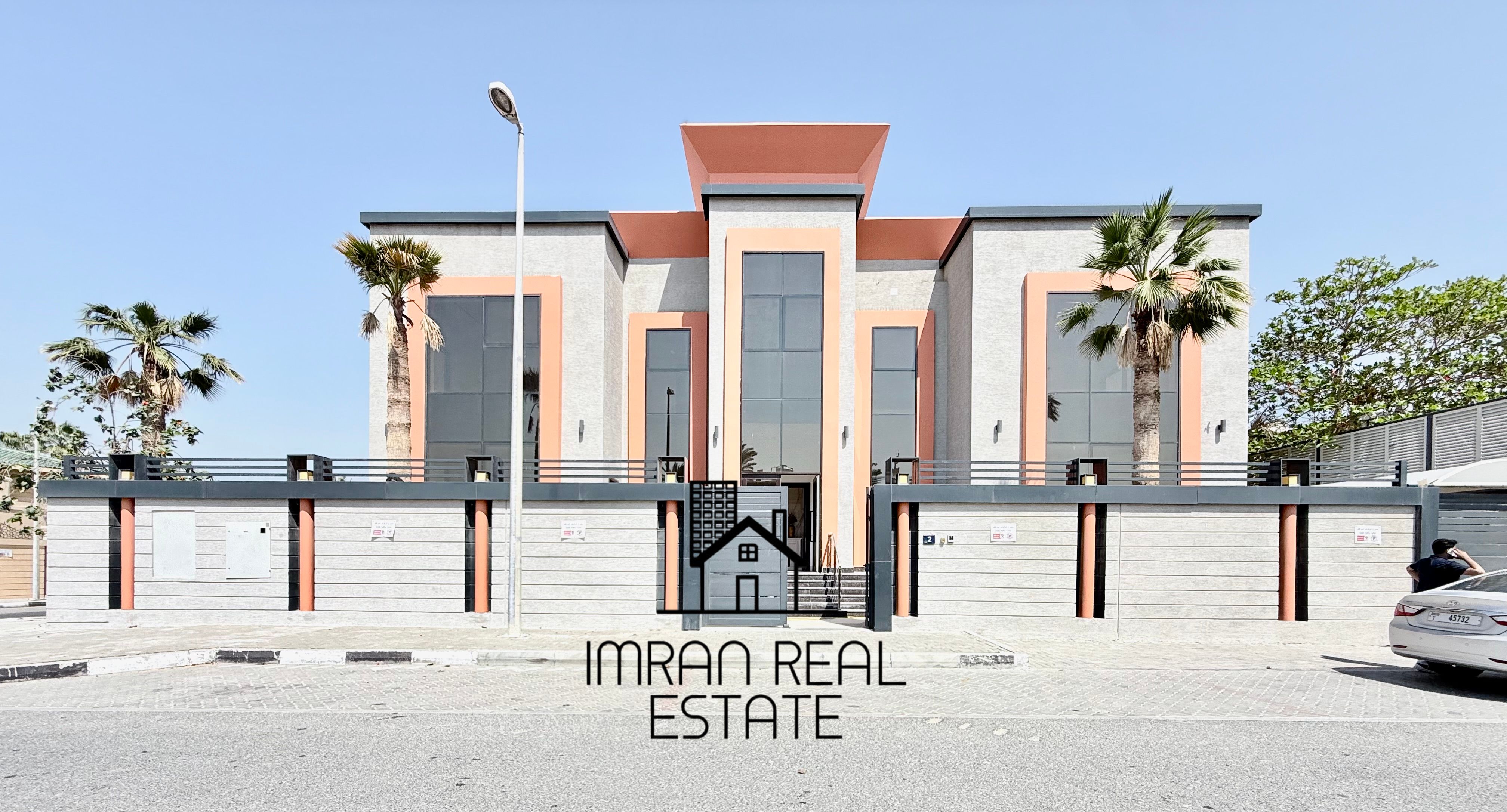 Luxury Bright & Spacious VIP 6-Master BedRoom & Cinema Villa Jazzat