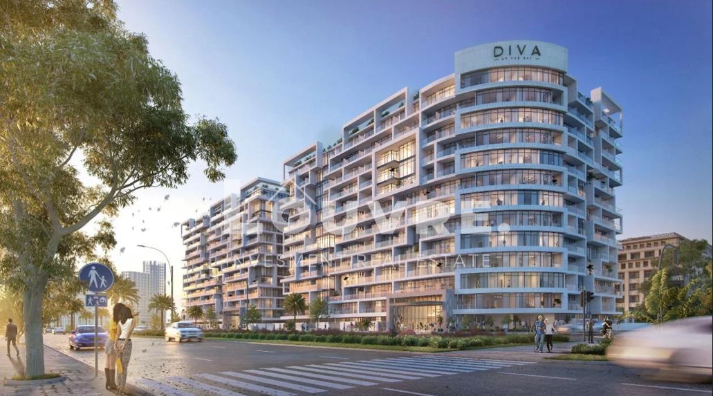 Modern Studio | Canal View | Elegant Community