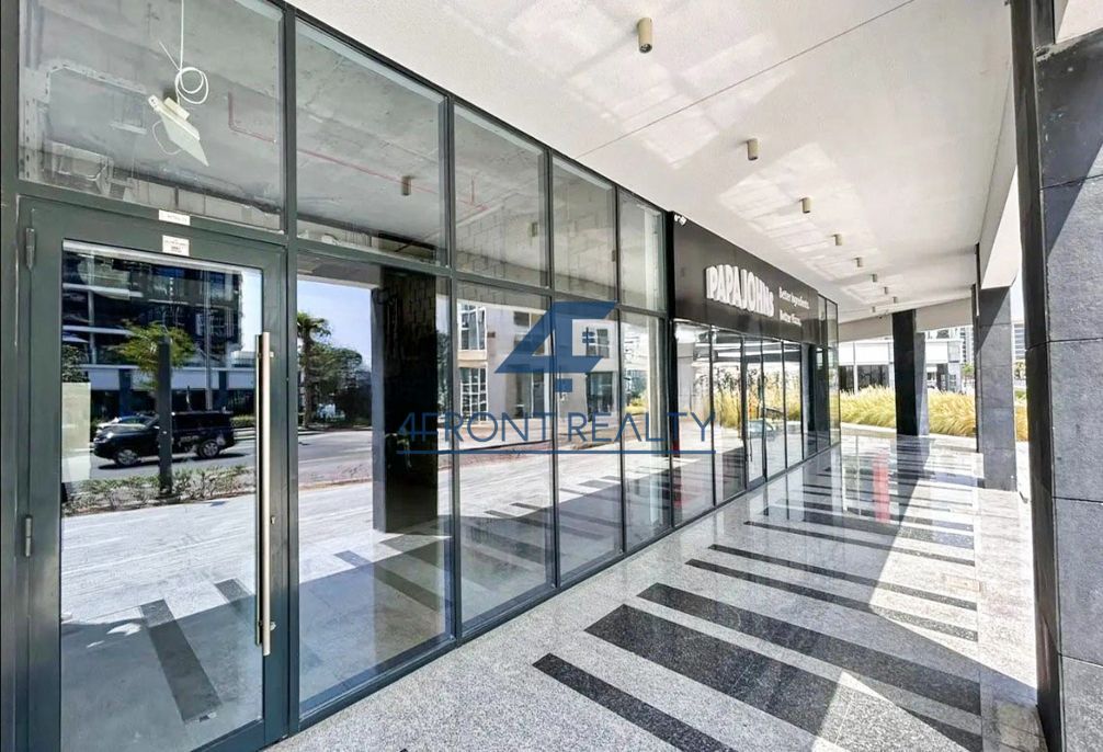 Lagoon View Retail | Prime Location | Vacant