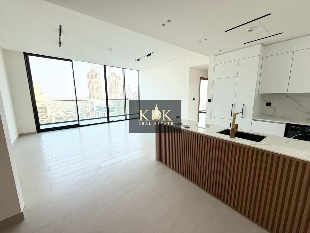 Unfurnished 2BR| Prime location | Available on March 5