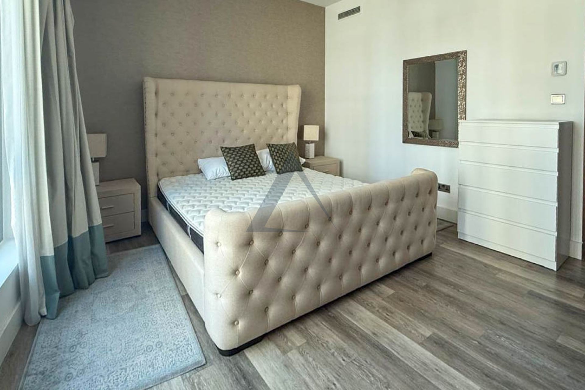 Fully Furnished | Close Kitchen | Ready to Move In