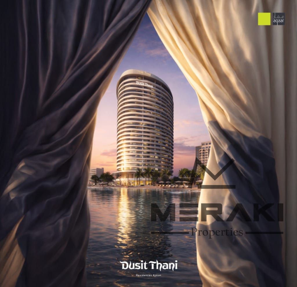 One bedroom and living room apartment with creek view on the beachfront.