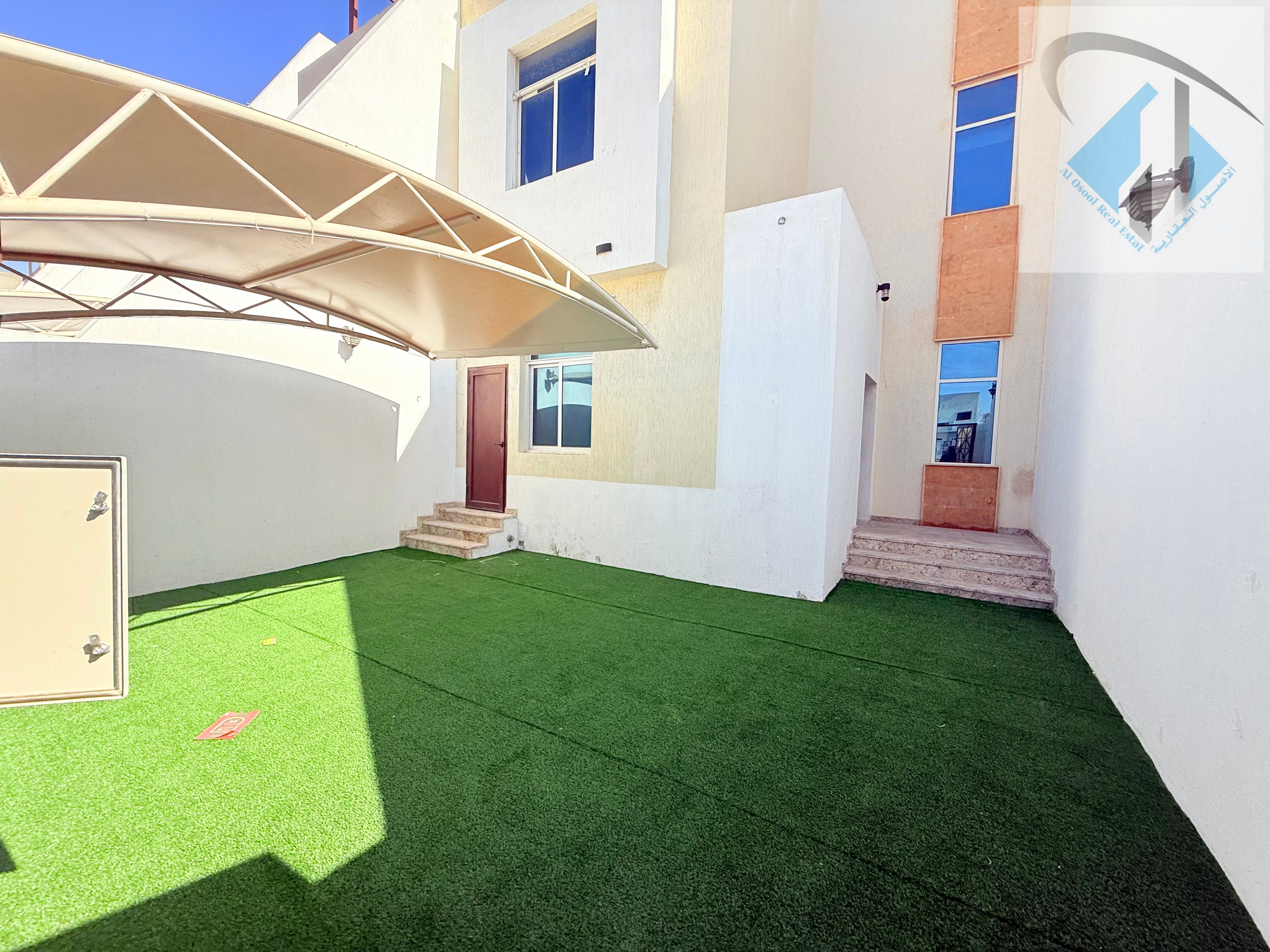 Fro stay or invest catch chance opposite masjed direct 3floor villa