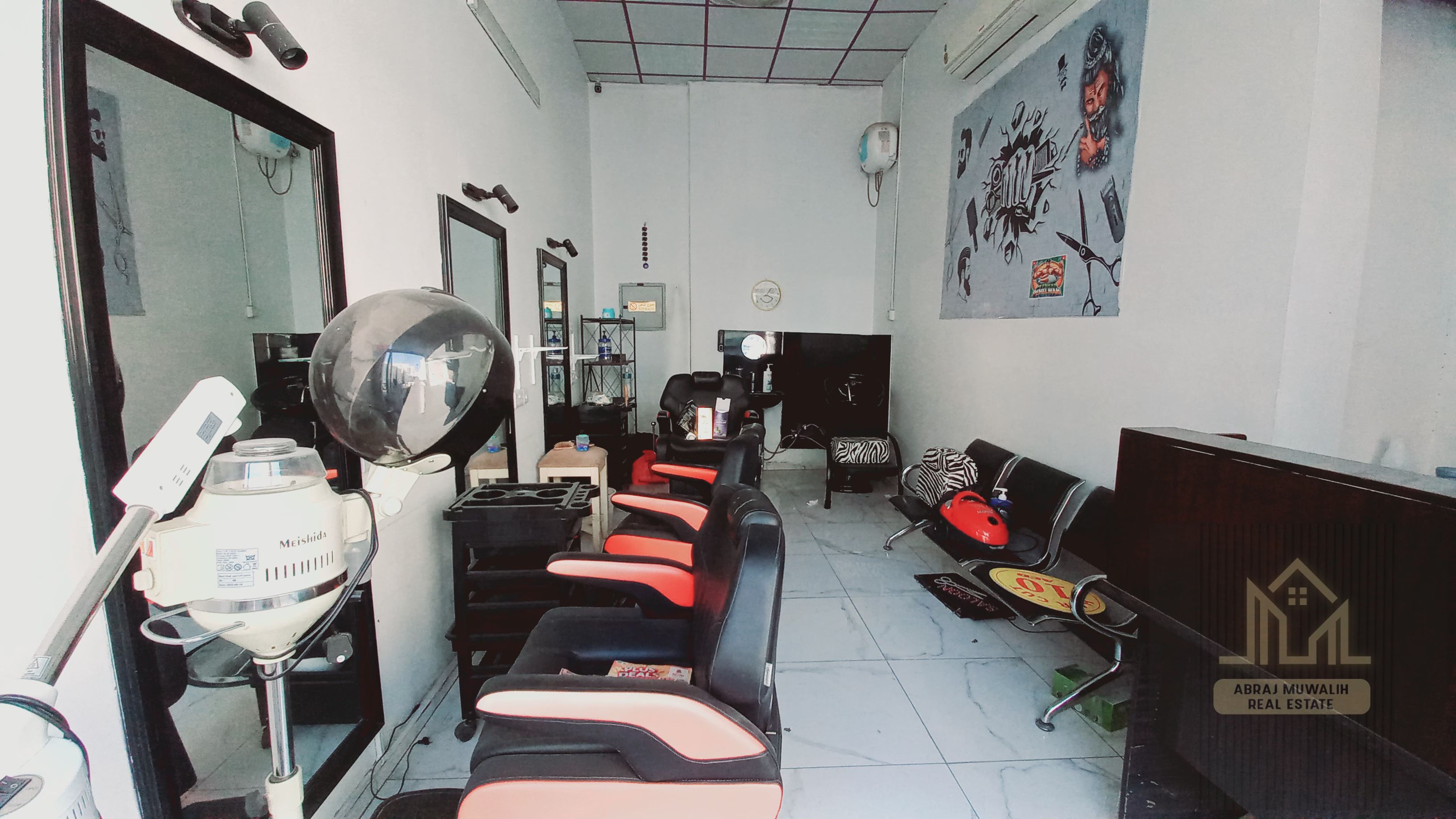 Shop available for rent only 25k al mahatah sharjah