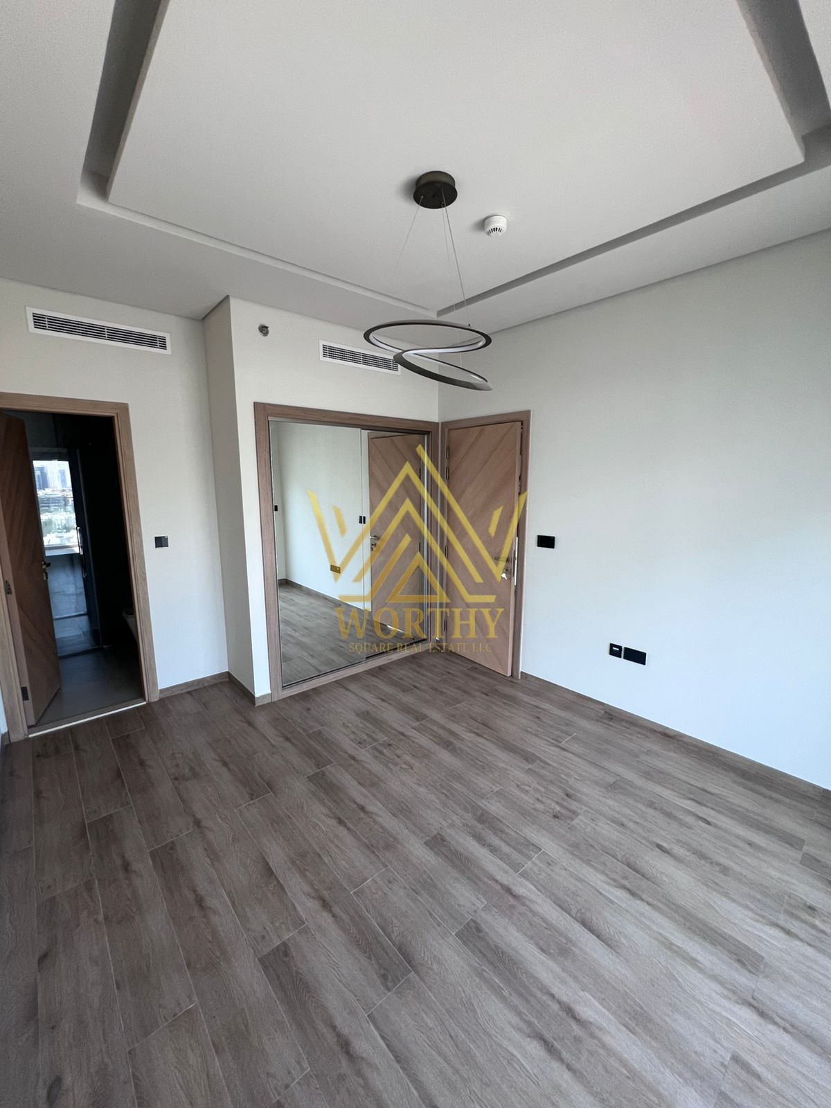 Prime Community Living | Great Location | Stylish and Well-Maintained | Multiple Units