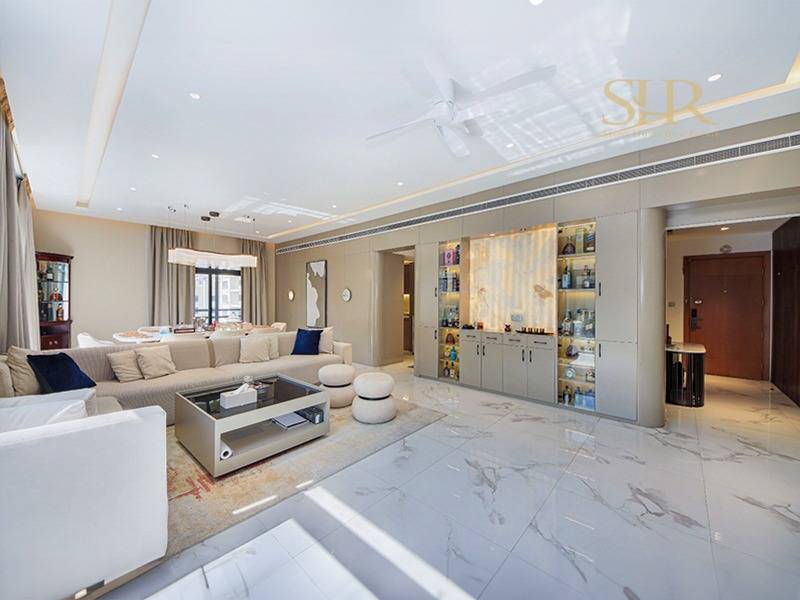 Upgraded & Fully Furnished | Vacant
