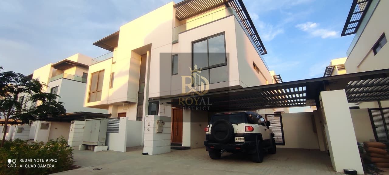 SUPER DISTRESS PRICE | LESS THAN MARKET PRICE BY 500,000 | 4 BEDROOMS VILLA | SMART HOME SYSTEM | MODERN DESIGN | LUXURIOUS FINISHING | PRIME LOCATION